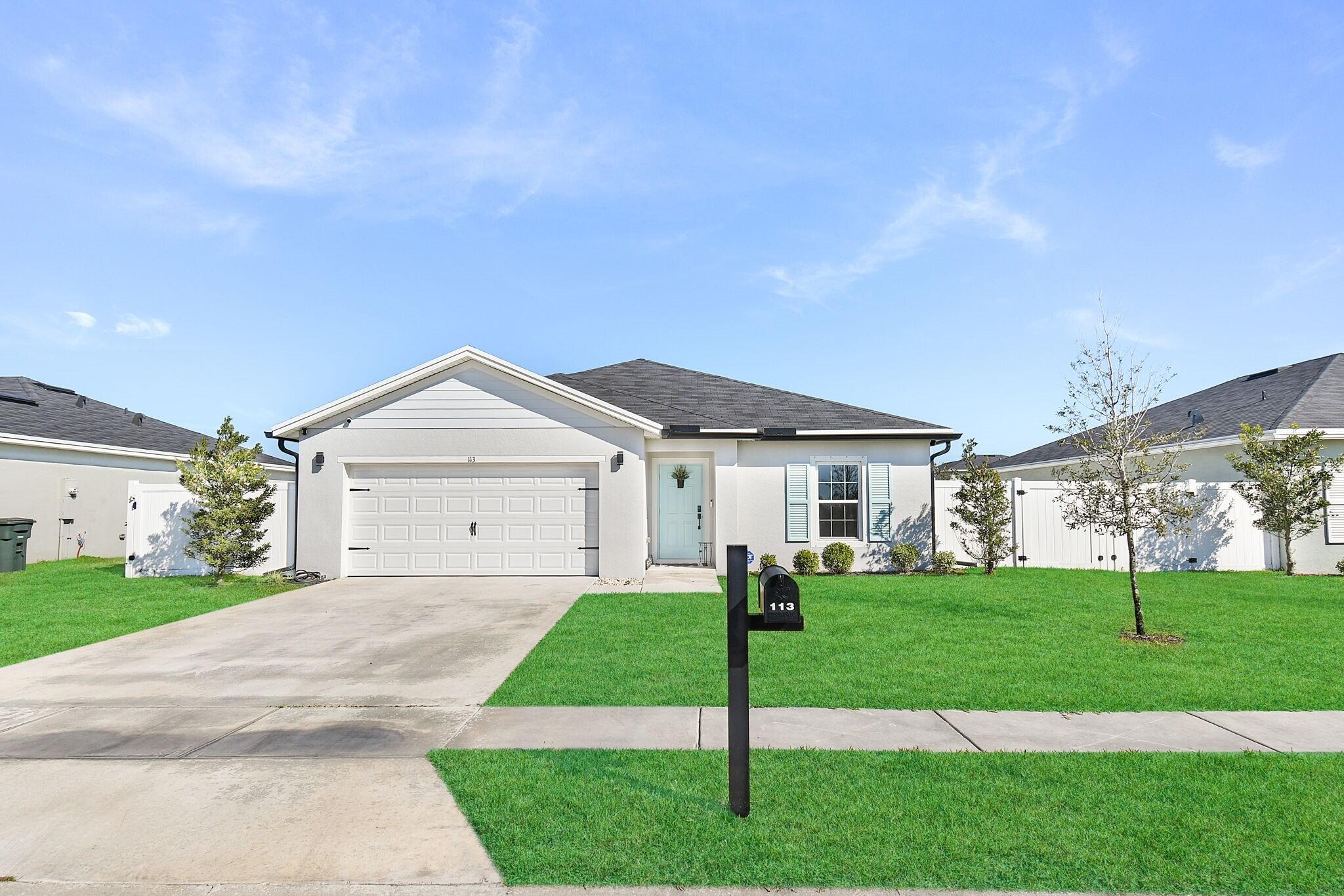 113 Dabou Loop Property Photo 2