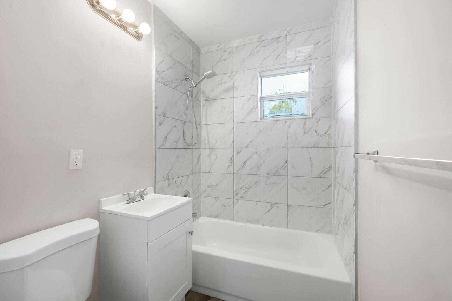 403 50th Street Property Photo 6
