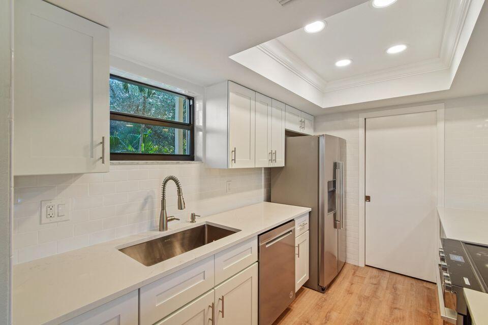 11863 Wimbledon Circle 508 Property Photo 3