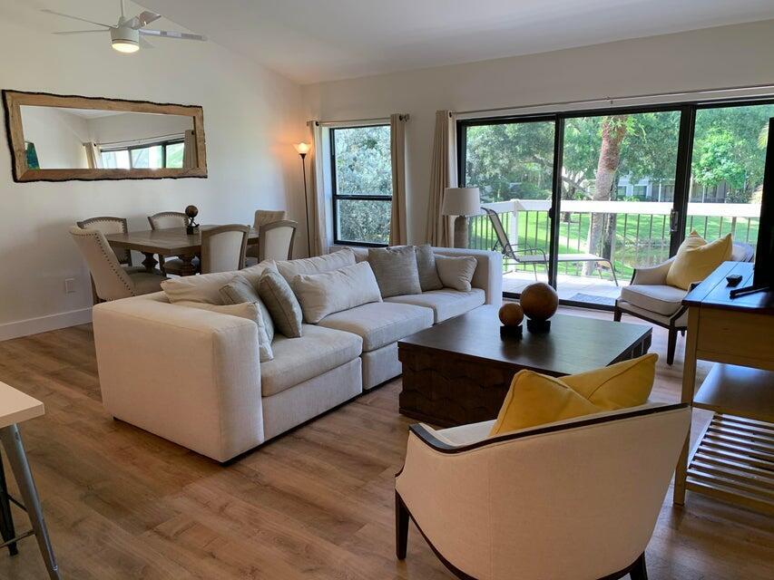 11863 Wimbledon Circle 508 Property Photo 7