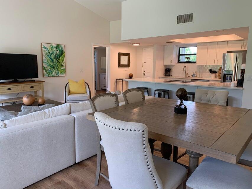 11863 Wimbledon Circle 508 Property Photo 9