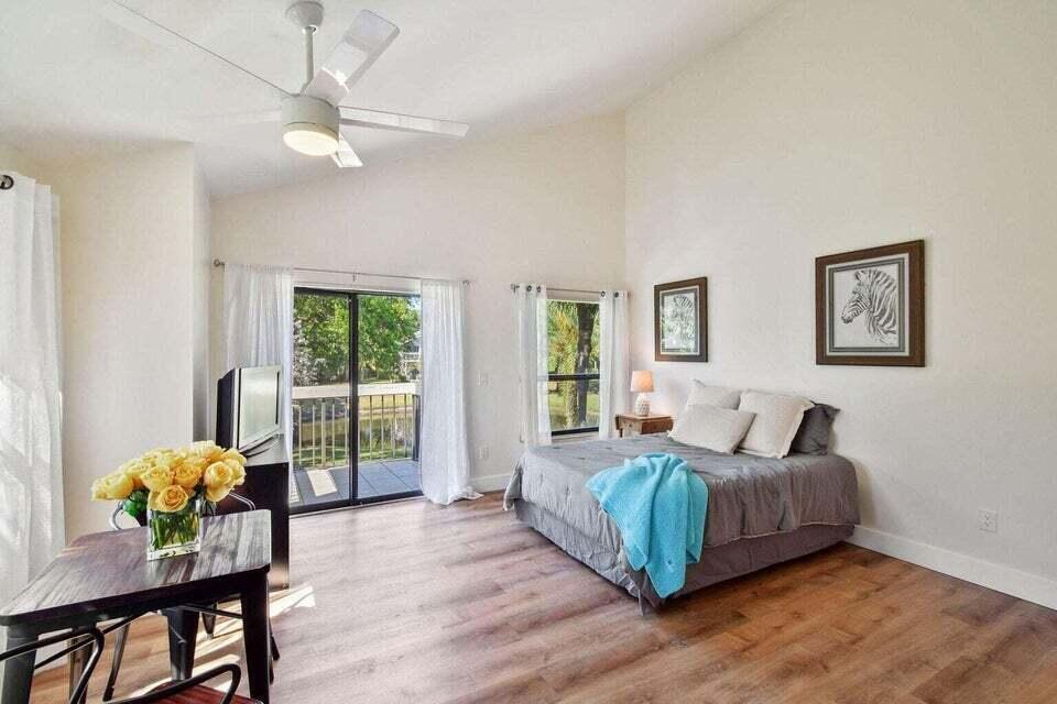 11863 Wimbledon Circle 508 Property Photo 14