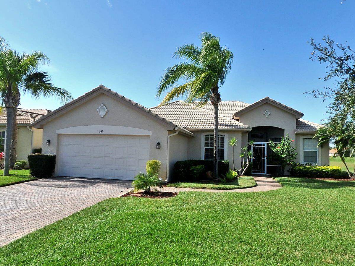 546 NW WAVERLY Circle