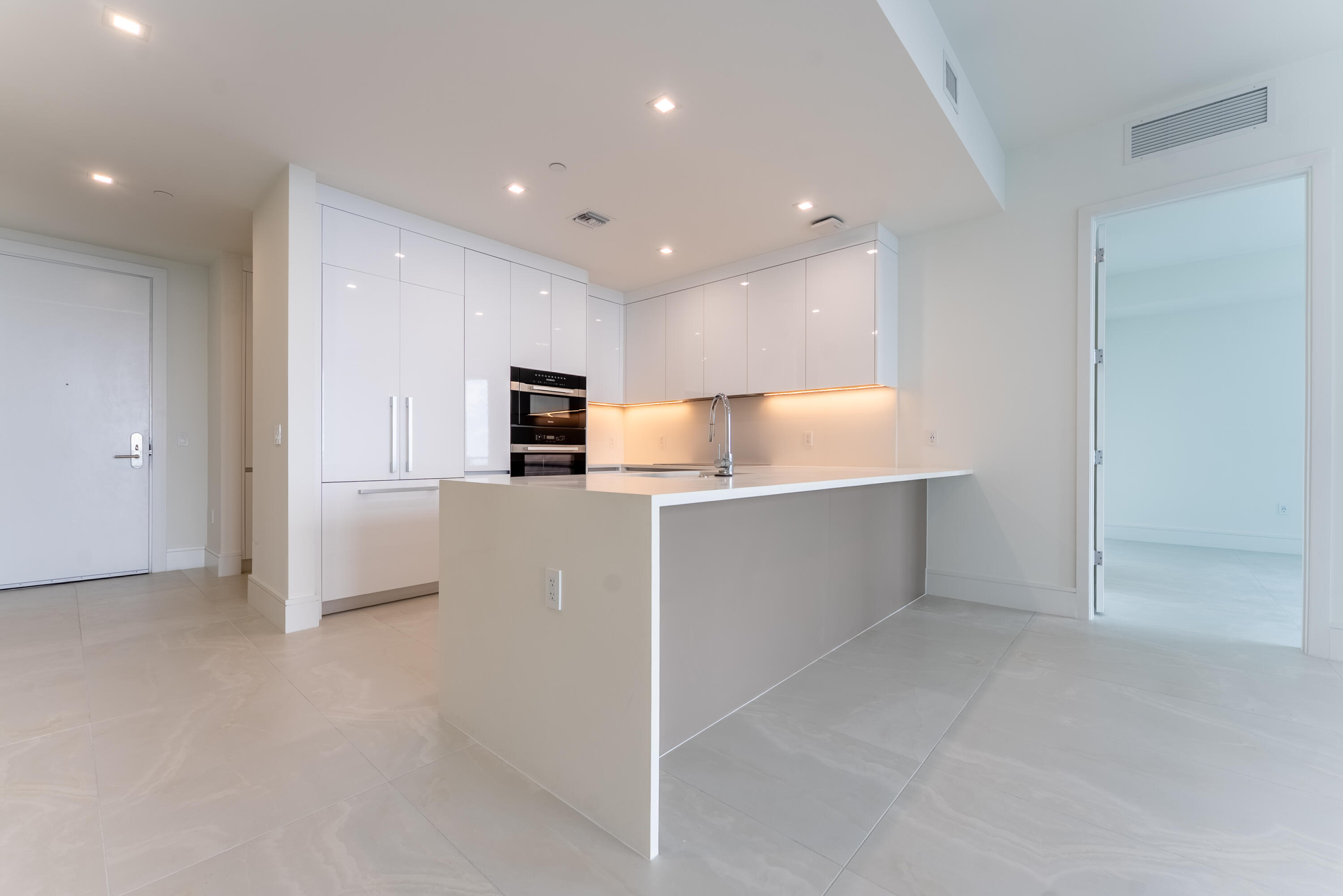 220 Lake Shore Drive 1011 Property Photo 9
