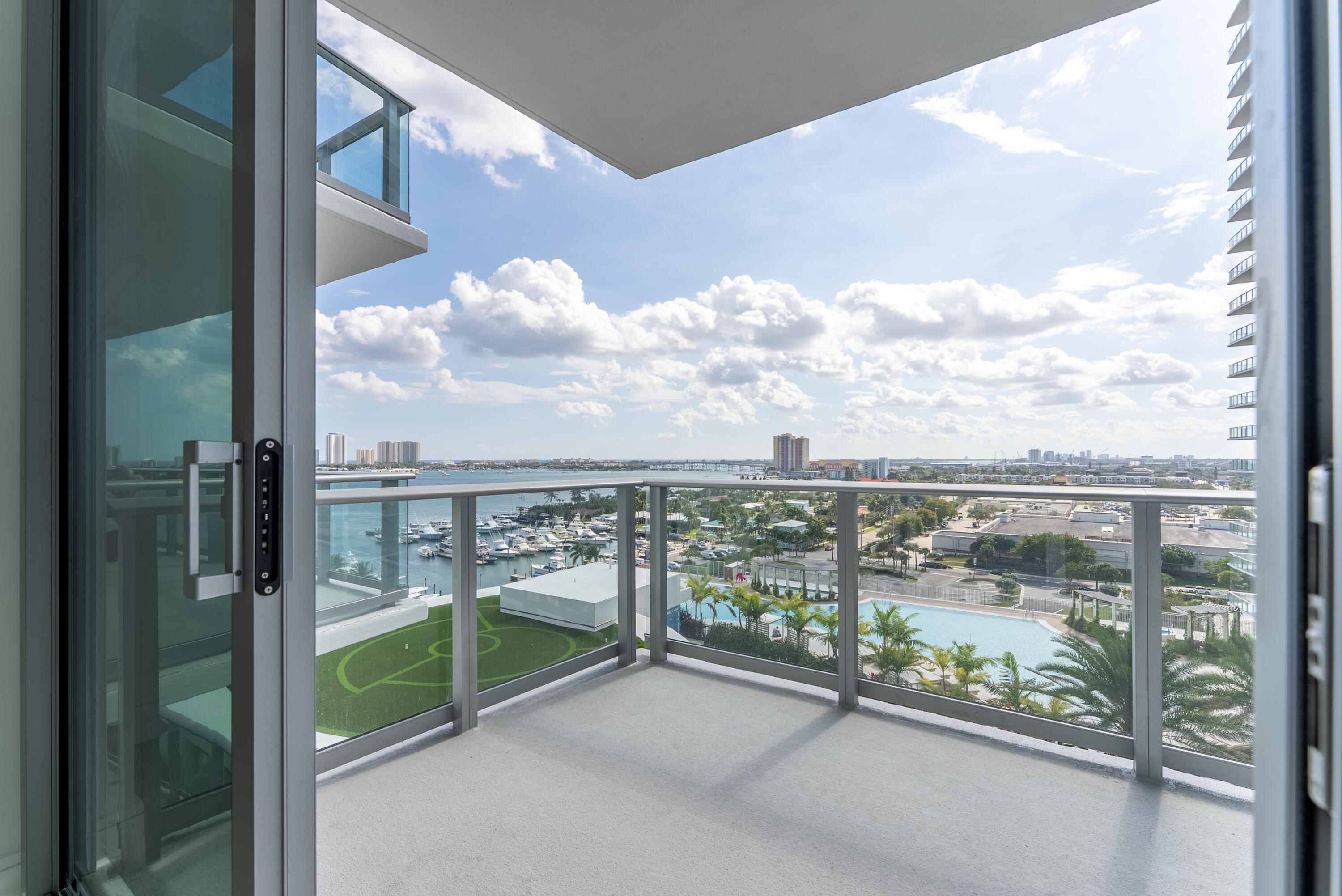 220 Lake Shore Drive 1011 Property Photo 22