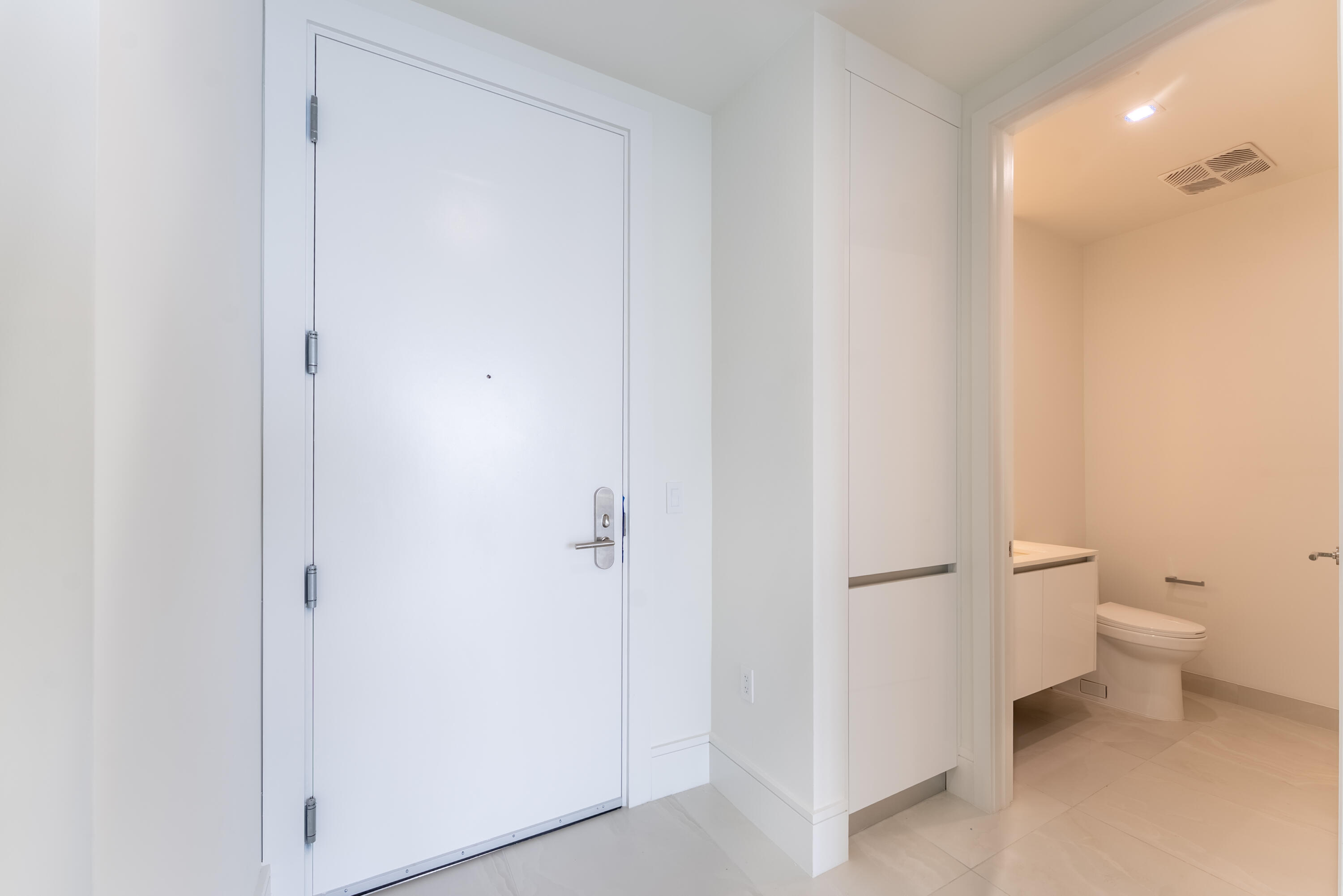 220 Lake Shore Drive 1011 Property Photo 28