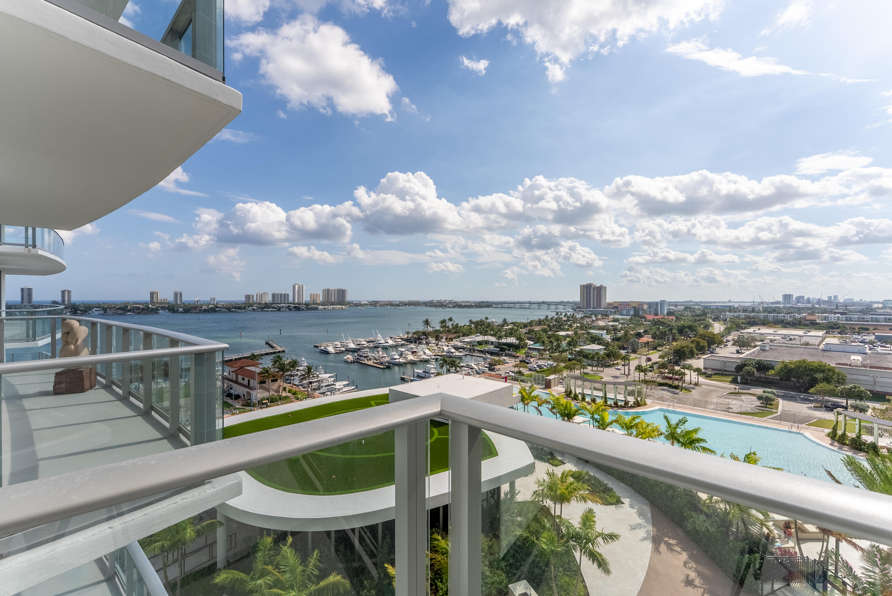 220 Lake Shore Drive 1011 Property Photo 34