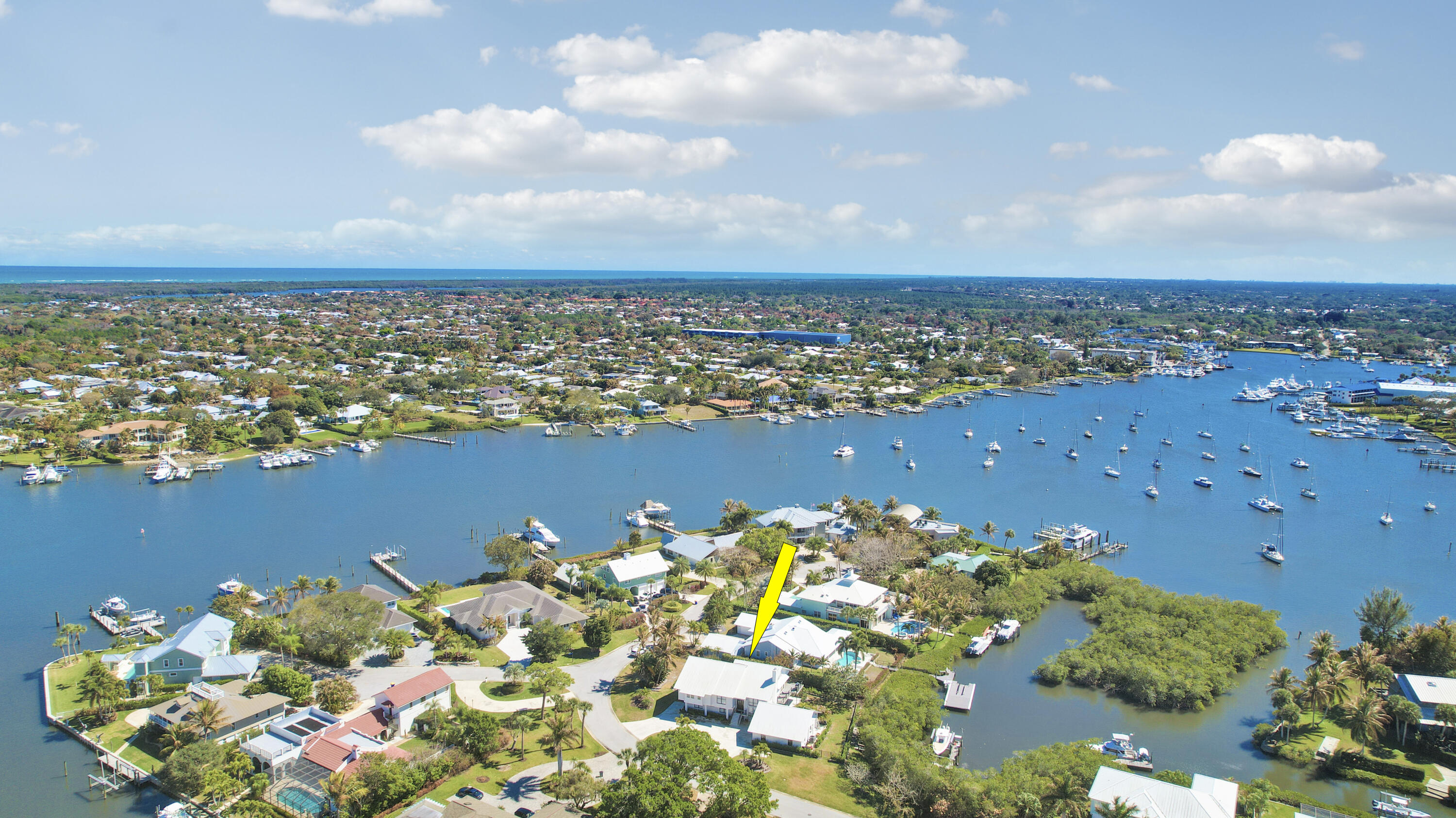 4290 Se Whiticar Way Property Photo 56