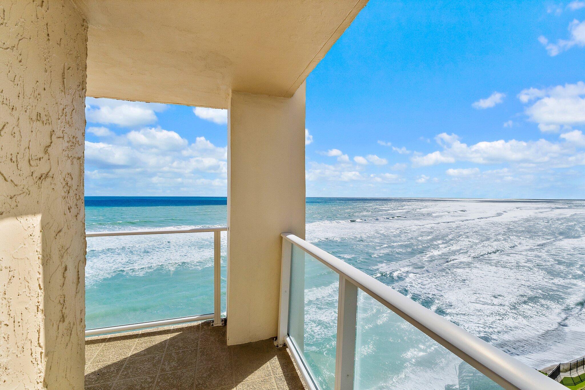 5440 N Ocean Drive 907 Property Photo 8