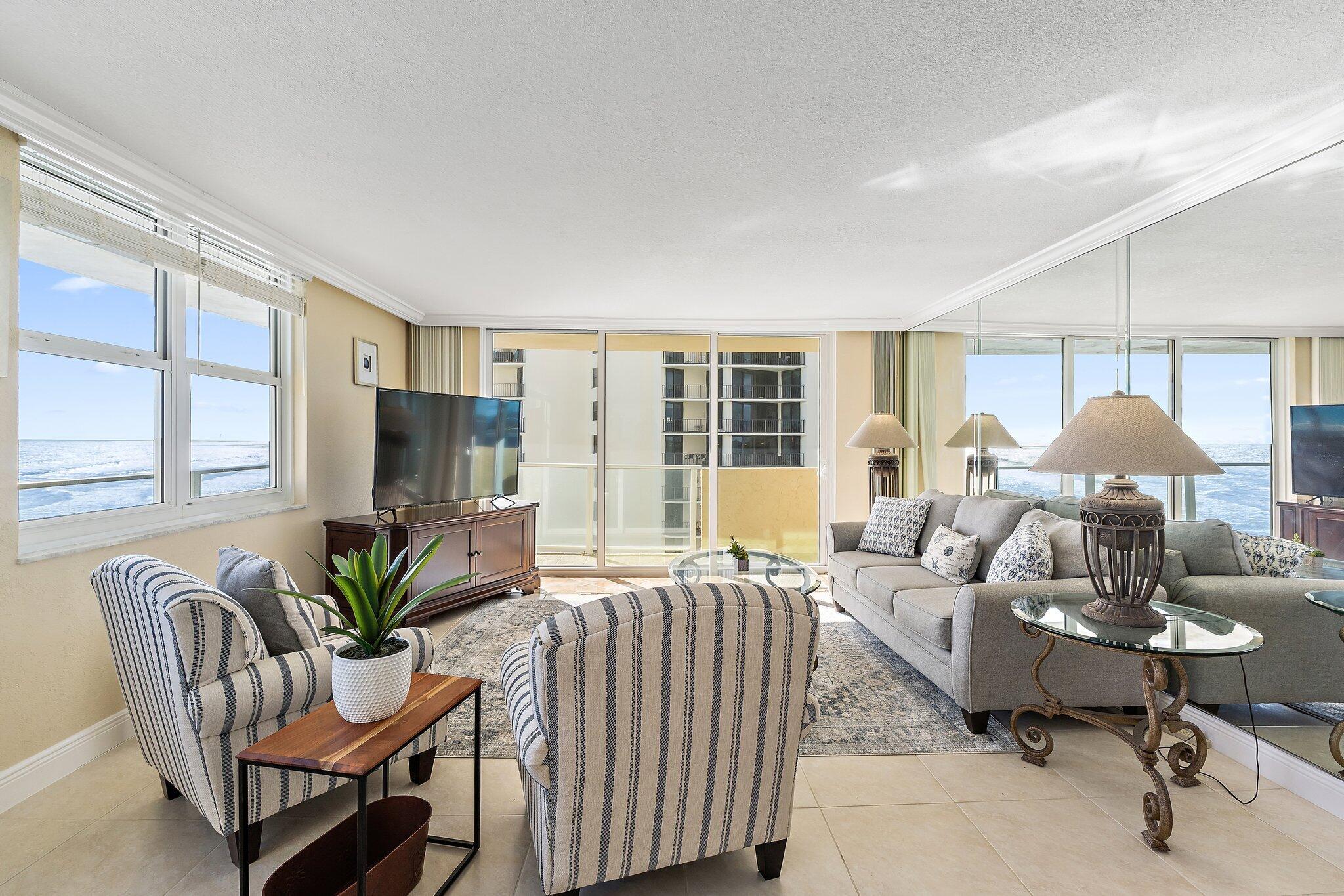 5440 N Ocean Drive 907 Property Photo 16