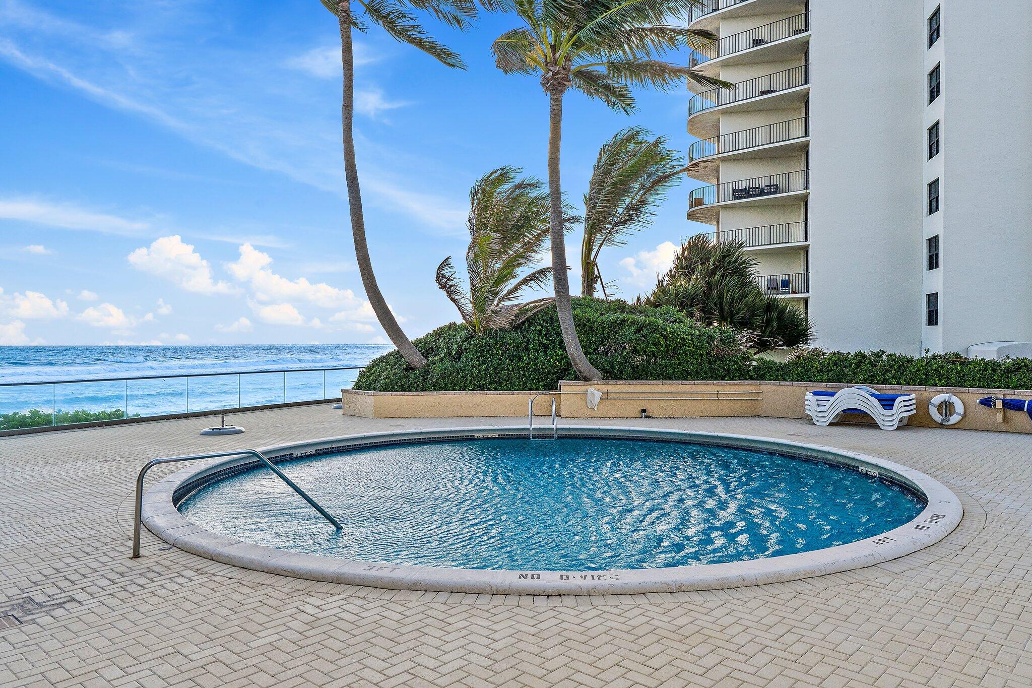 5440 N Ocean Drive 907 Property Photo 36