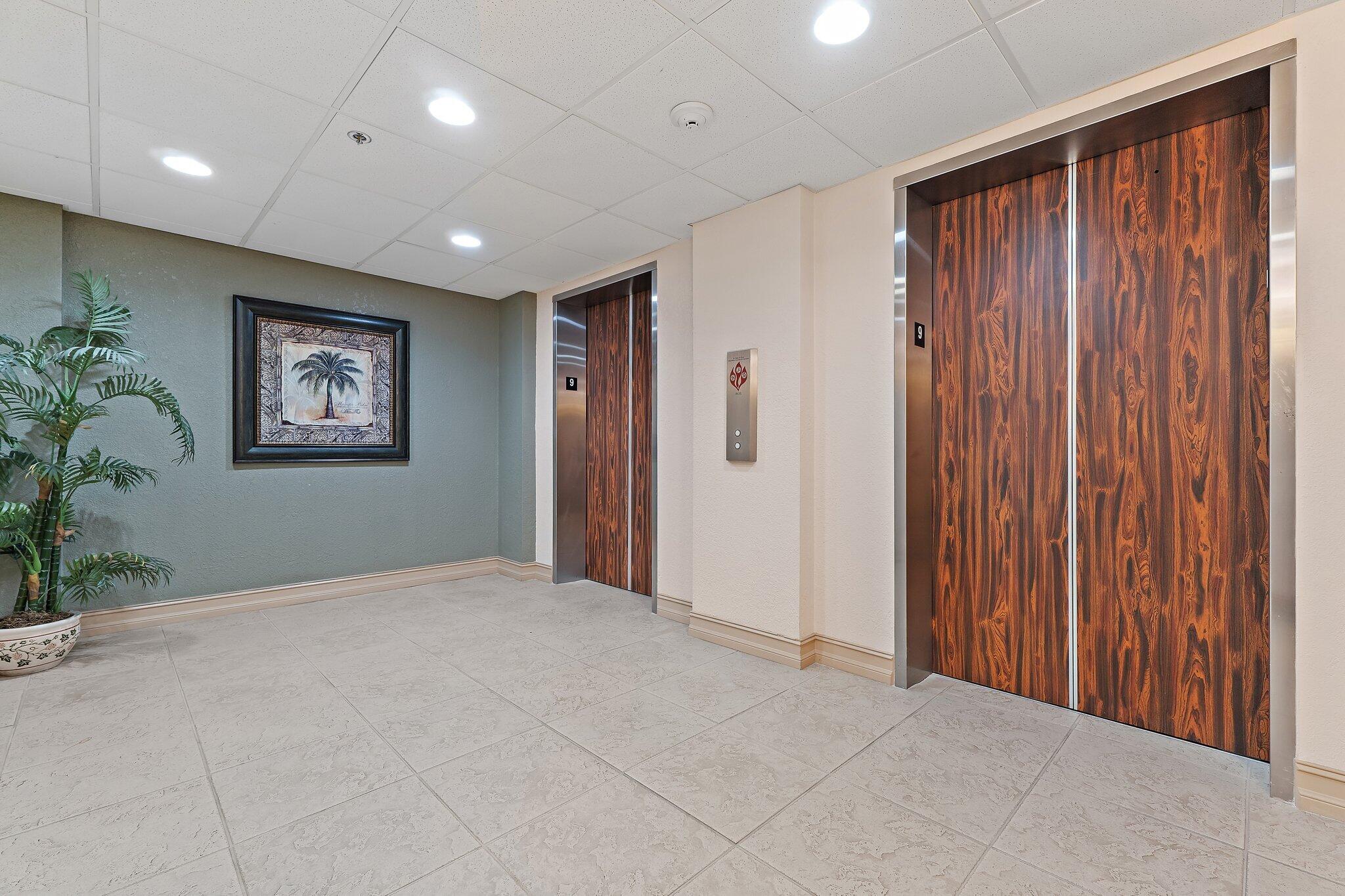 5440 N Ocean Drive 907 Property Photo 52