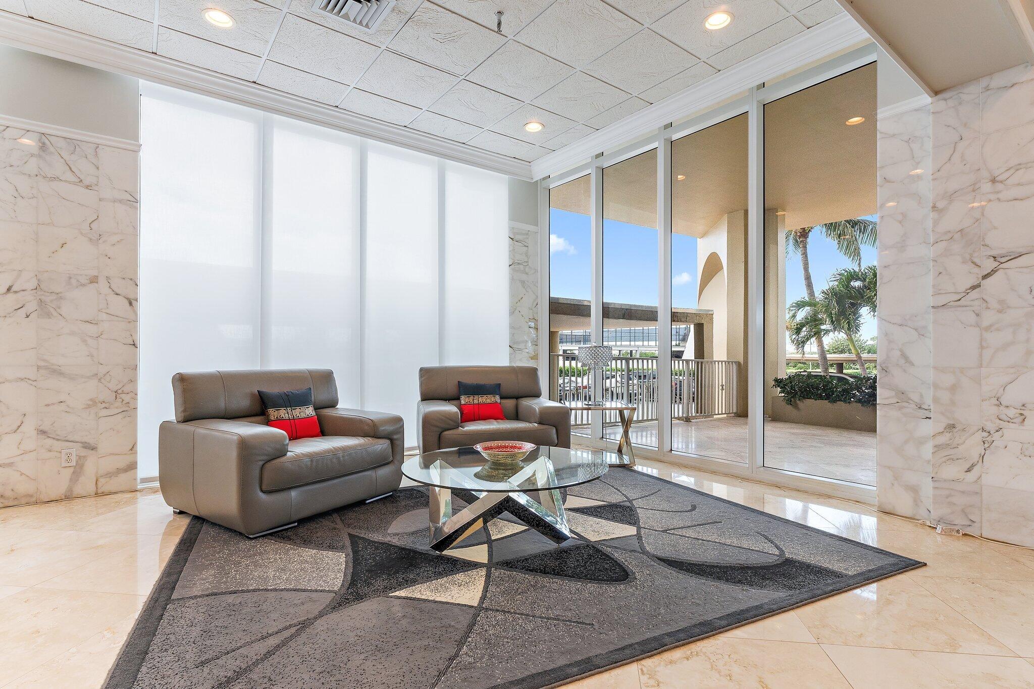 5440 N Ocean Drive 907 Property Photo 57