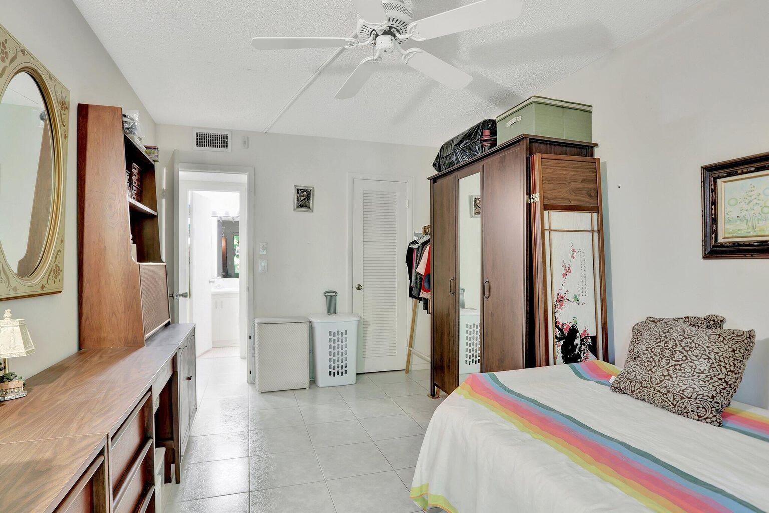 4076 Newport Q 4076 Property Photo 15