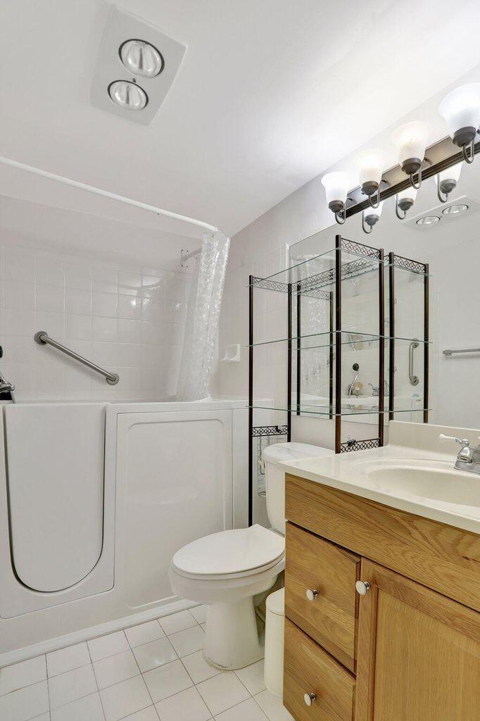 4076 Newport Q 4076 Property Photo 17