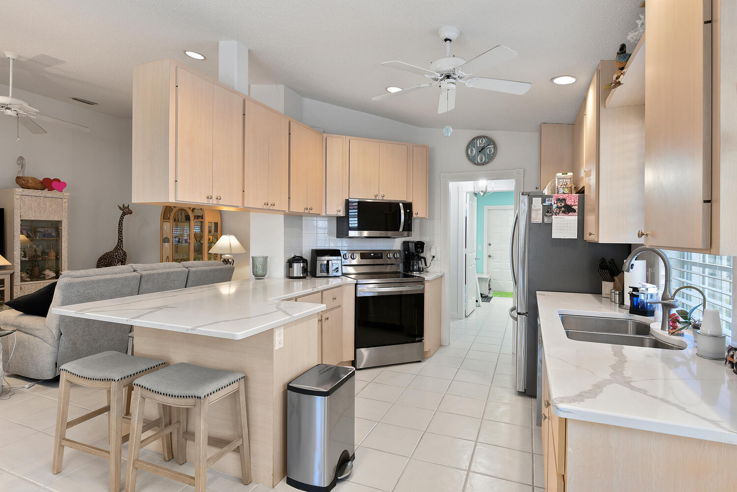8285 Se Double Tree Drive Property Photo 11