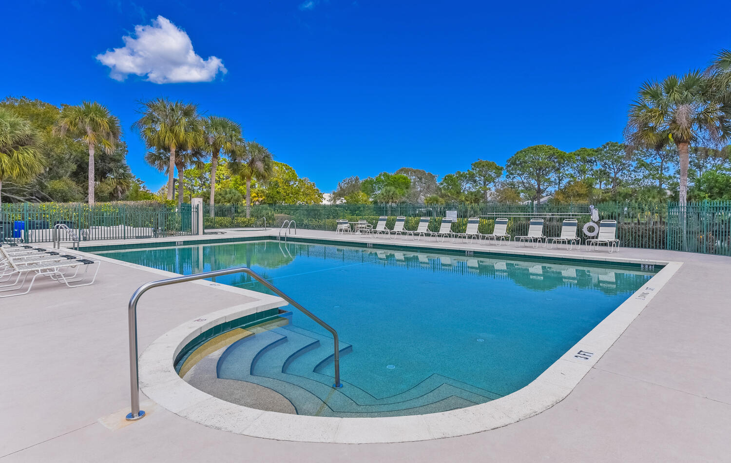 8285 Se Double Tree Drive Property Photo 28