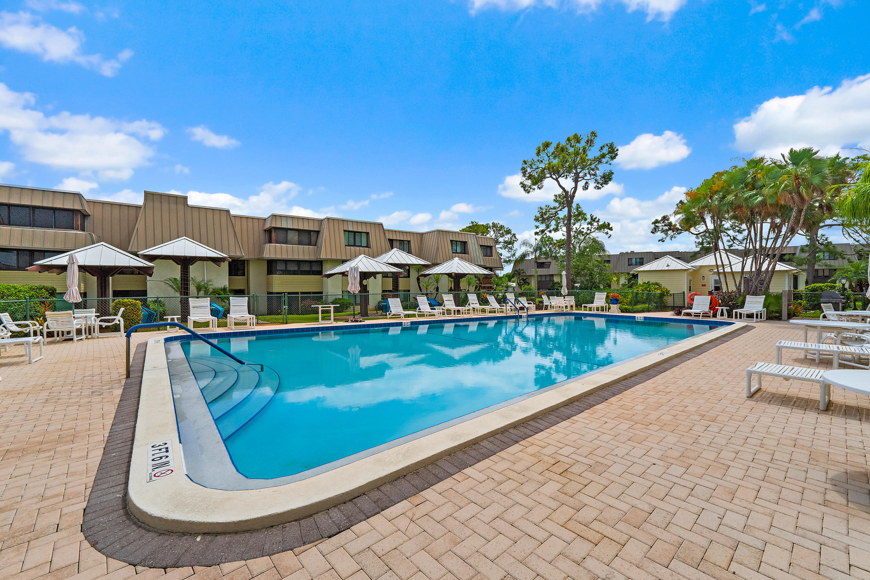 1800 Se Saint Lucie Boulevard 7-201 Property Photo 23