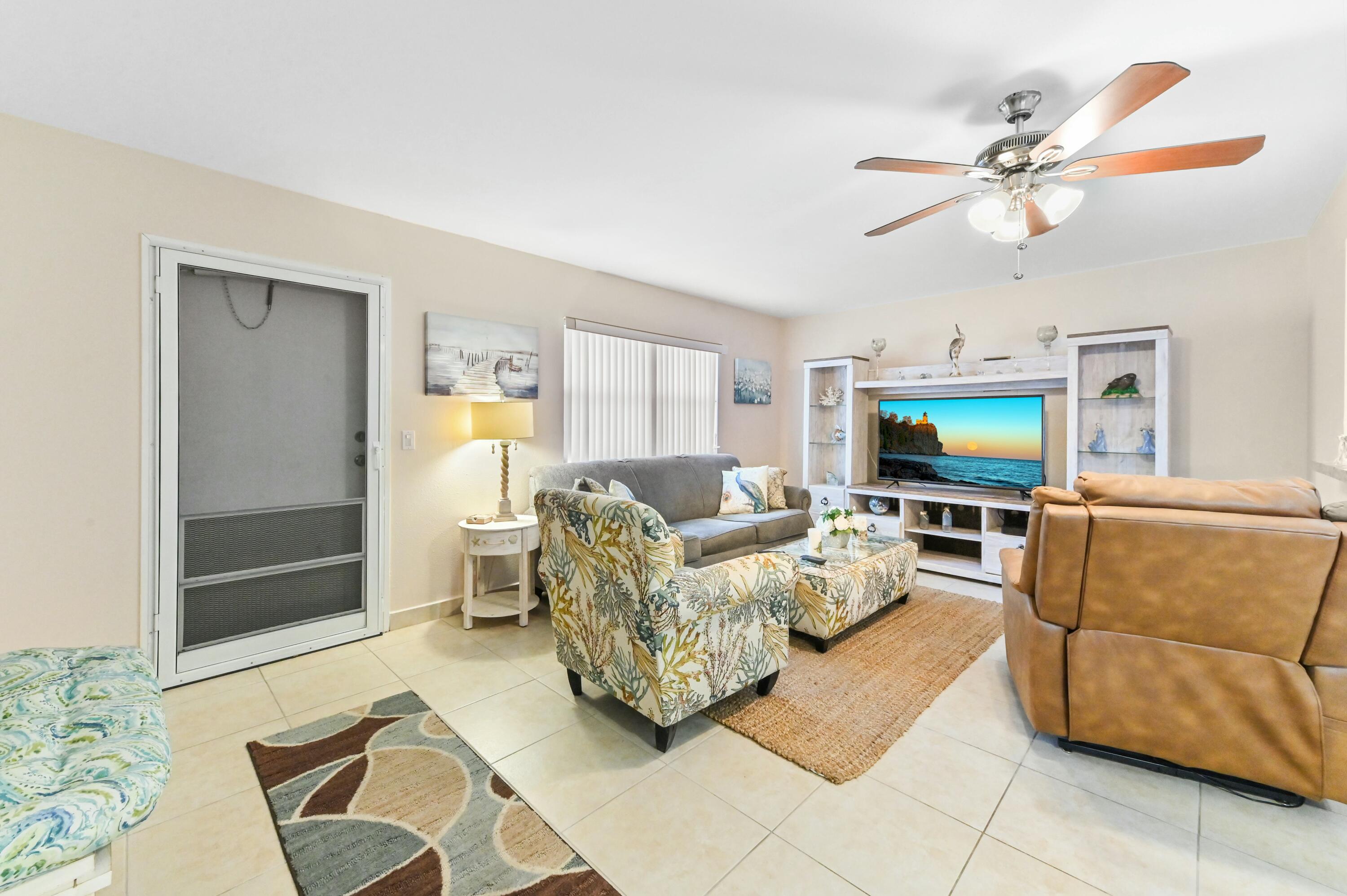 91 Waterford D Property Photo 7