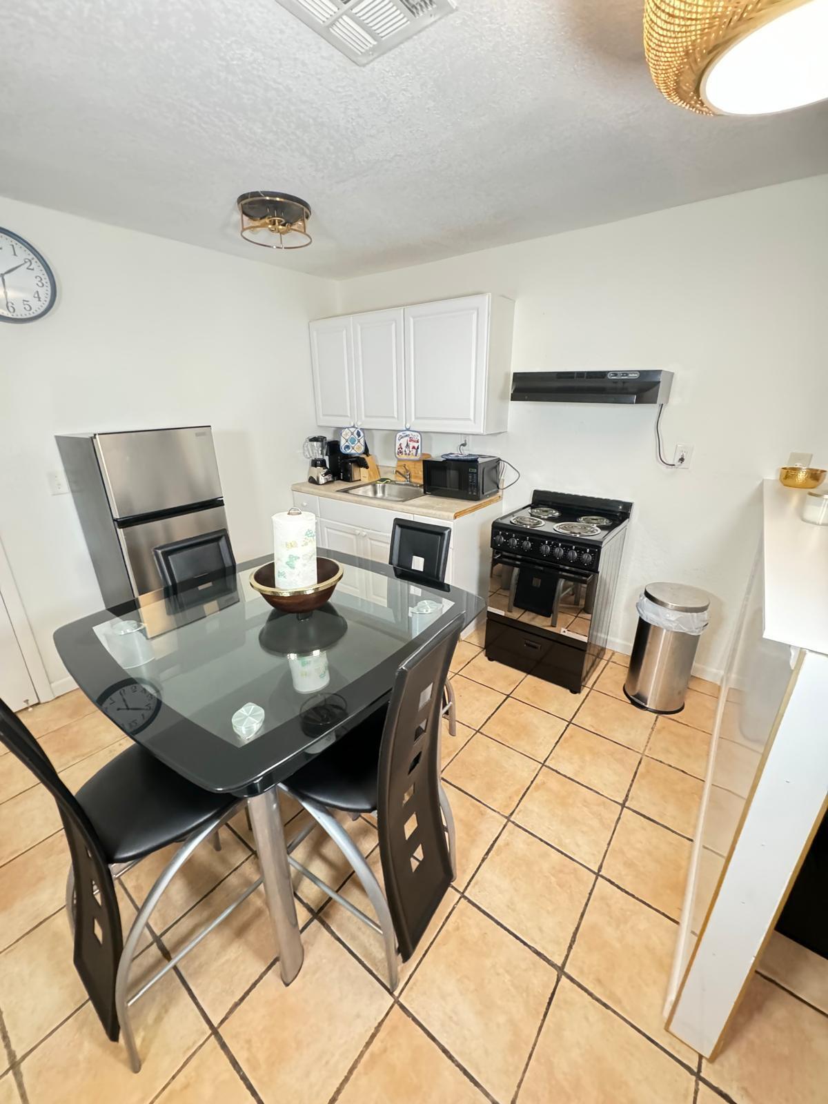 1430 N Stacy Street N 4 Property Photo 6
