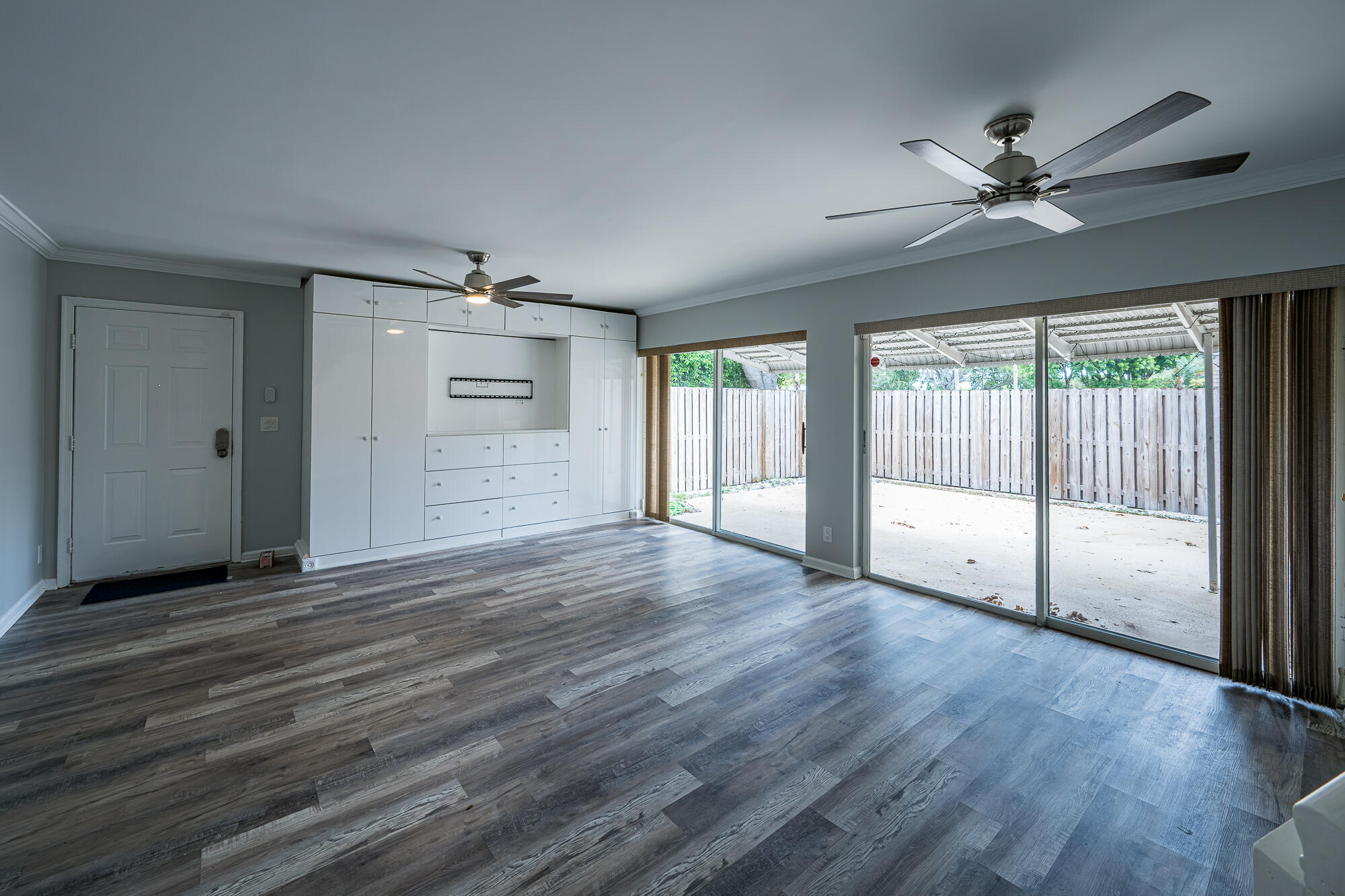 4300 Hazel Avenue D Property Photo 7