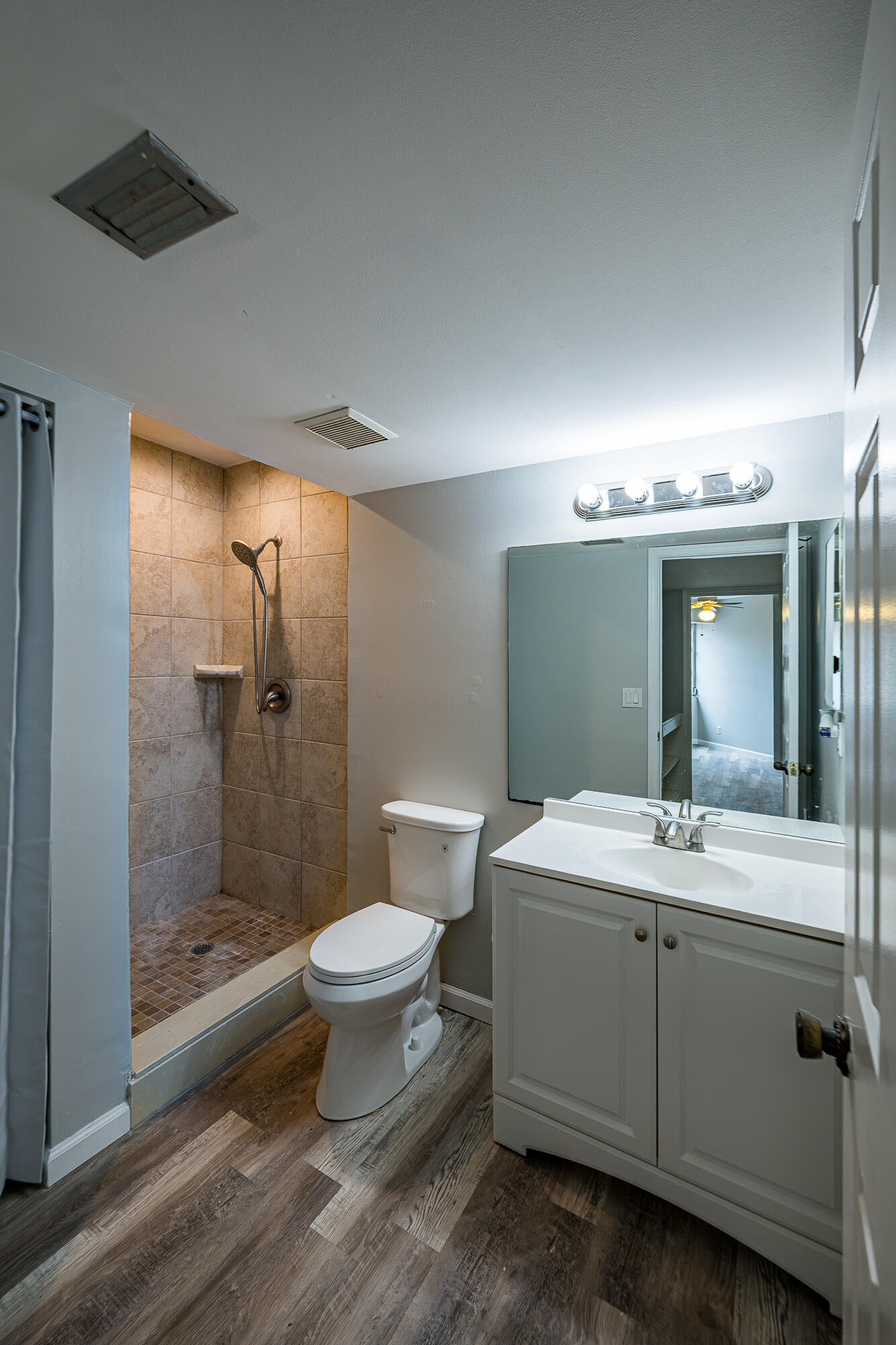 4300 Hazel Avenue D Property Photo 23