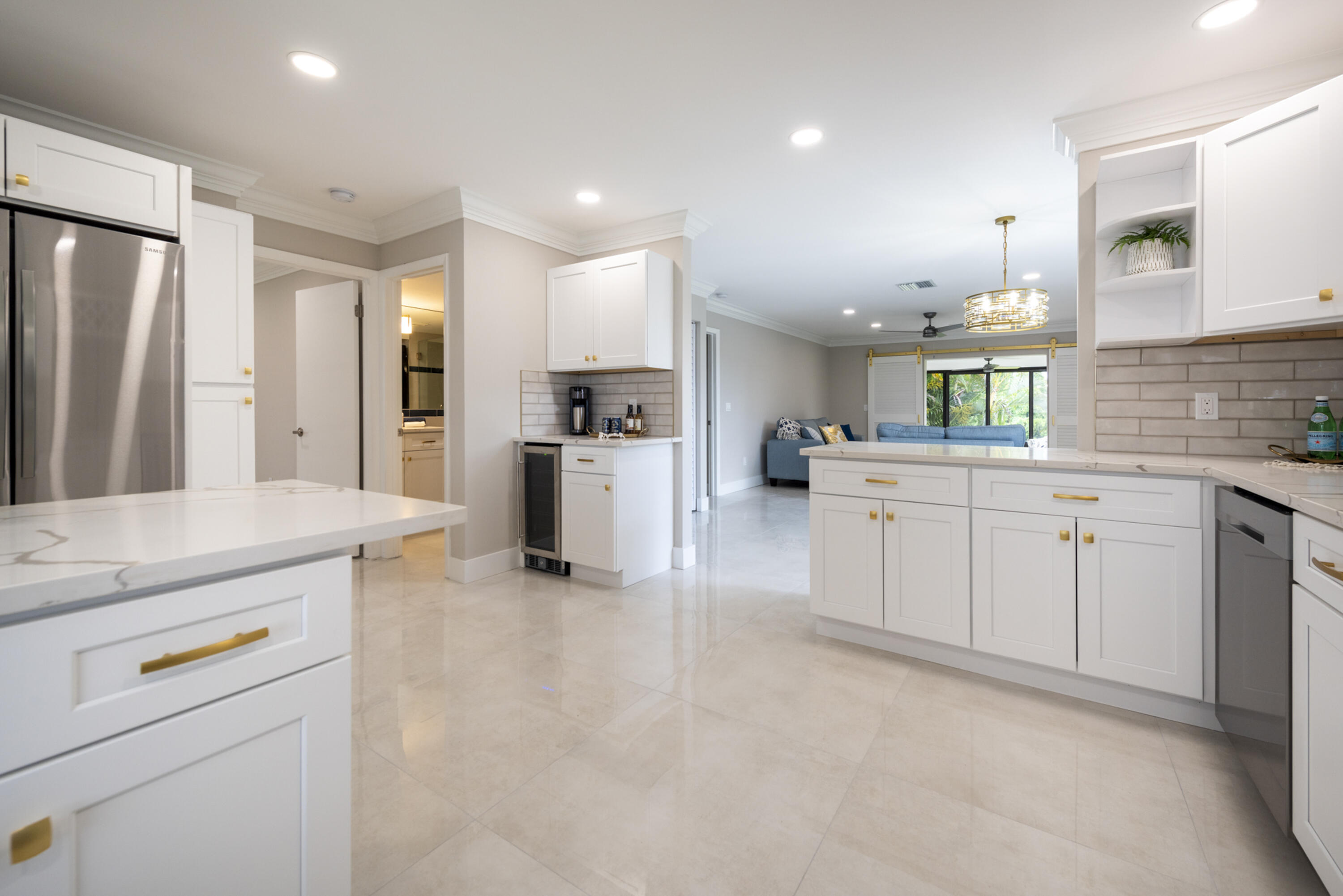 8535 Casa Del Lago H Property Photo 4