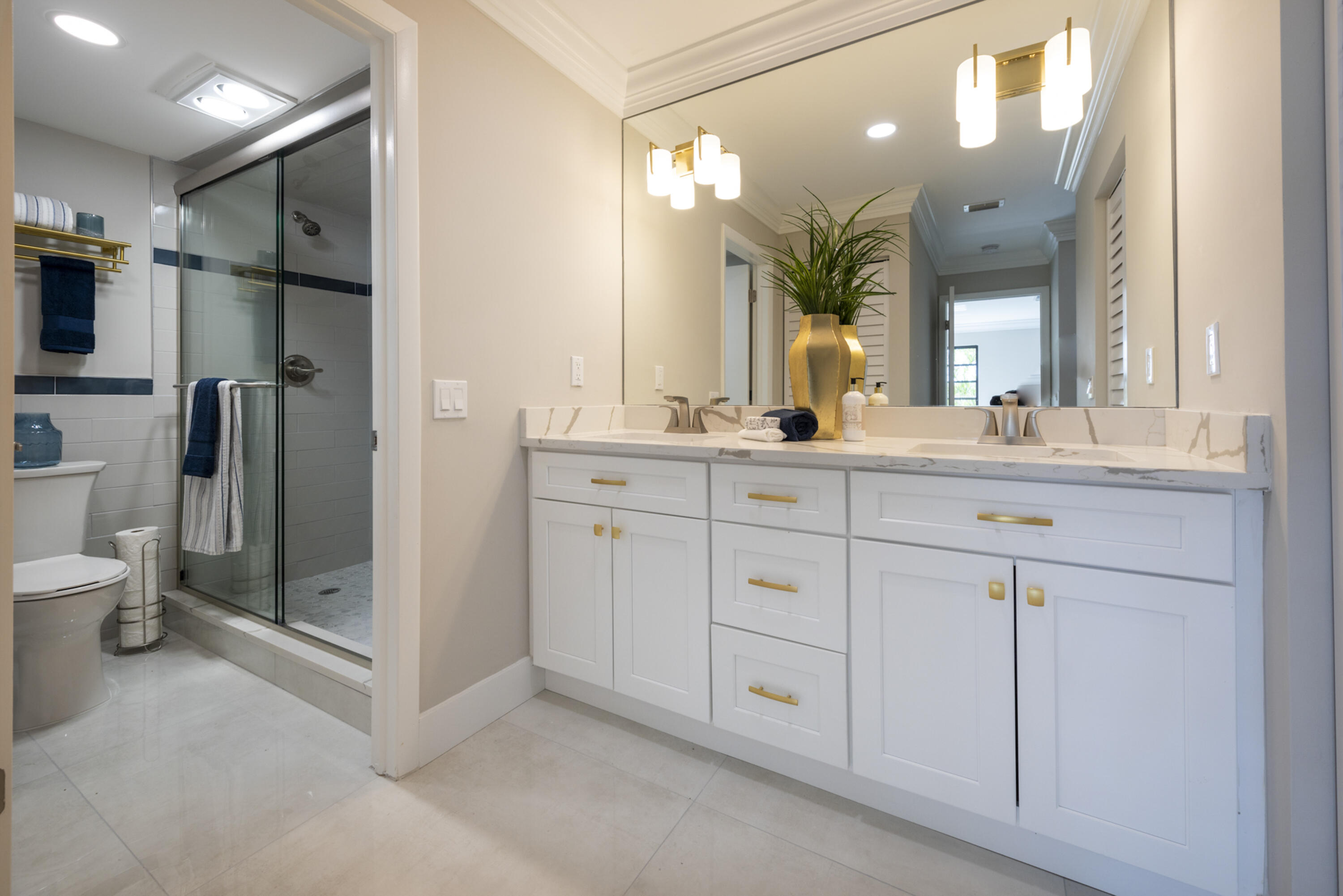 8535 Casa Del Lago H Property Photo 9