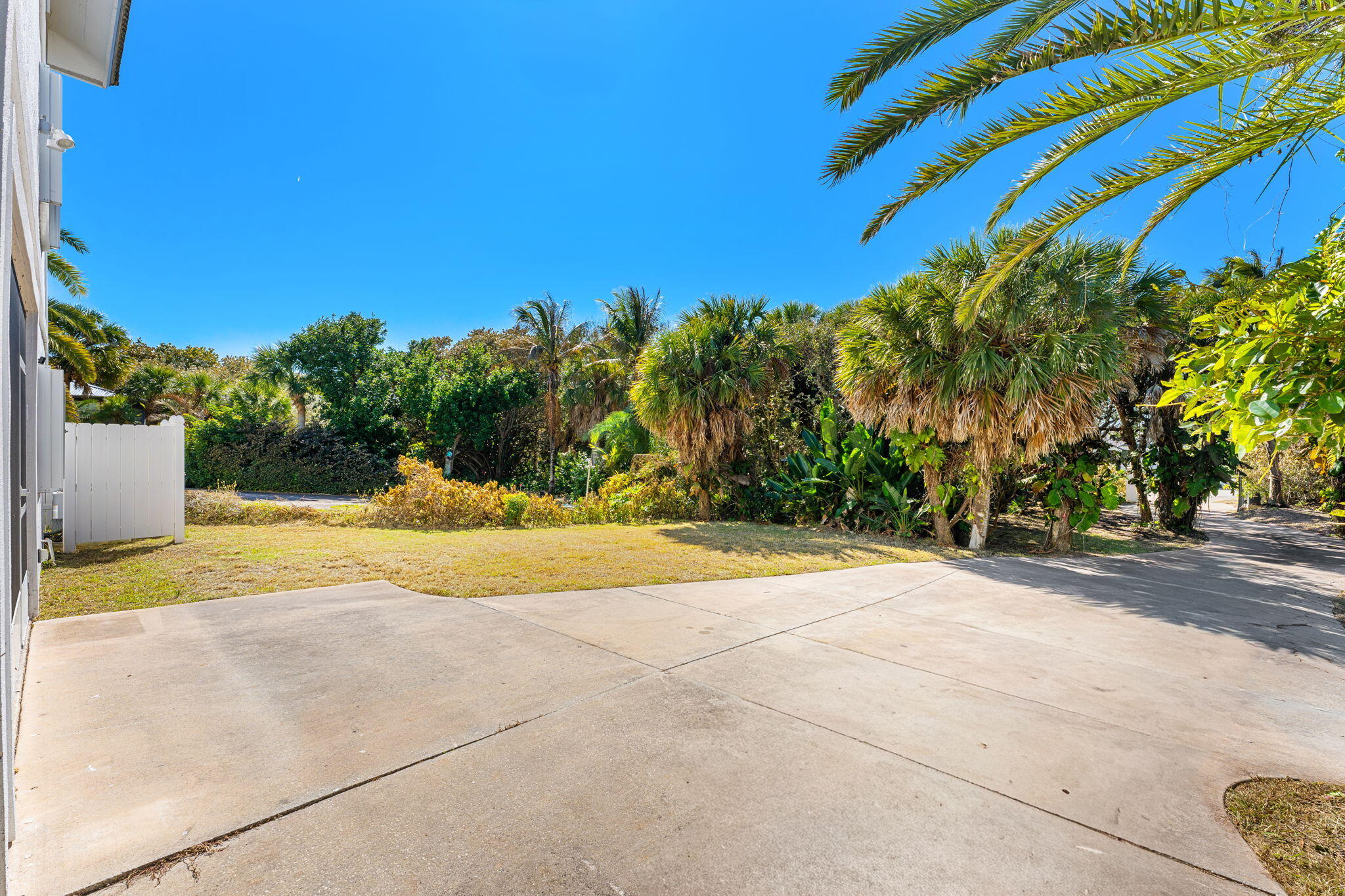 9085 S Highway A1a Property Photo 17