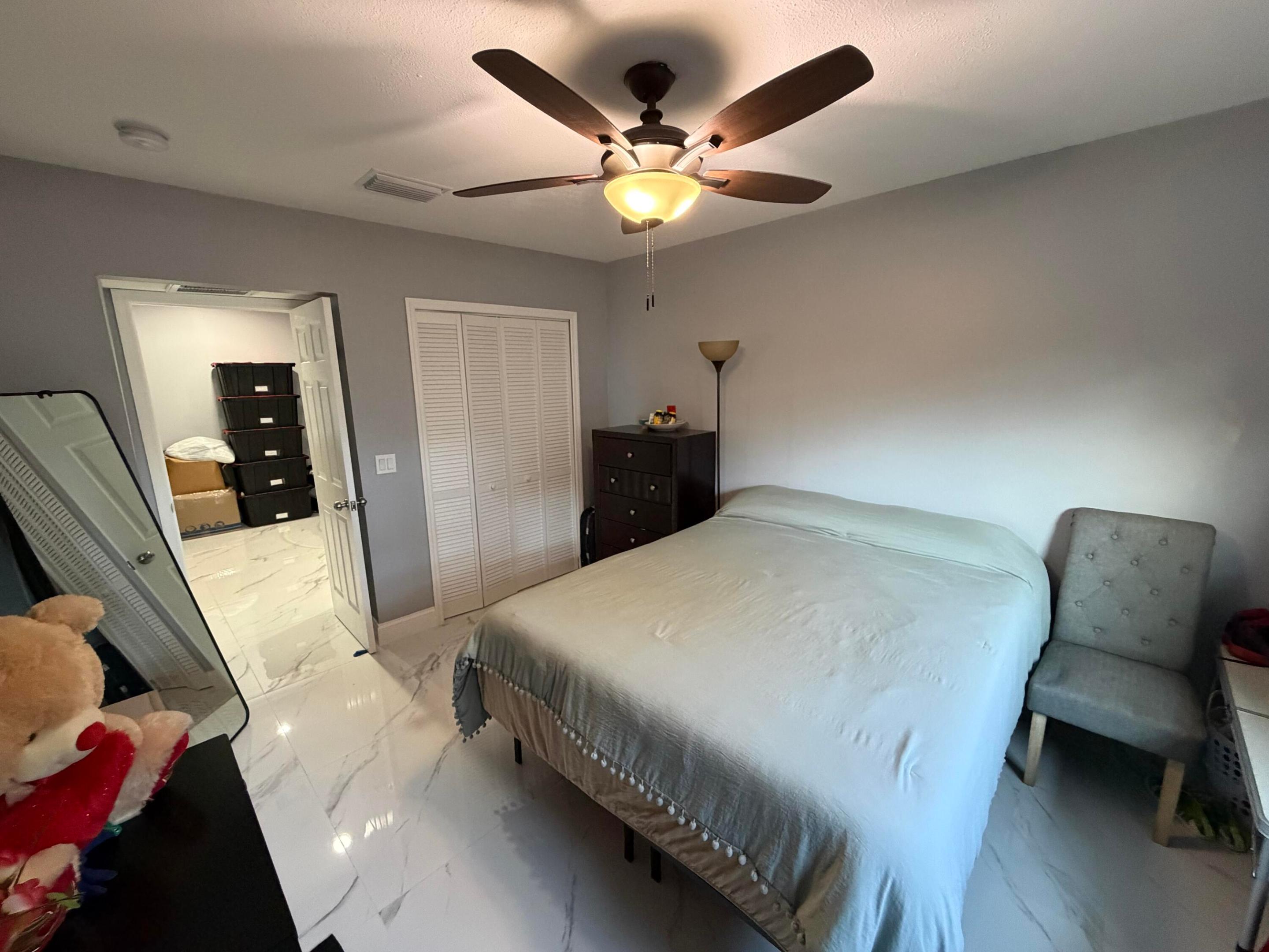 1606 S 45 Street Property Photo 23