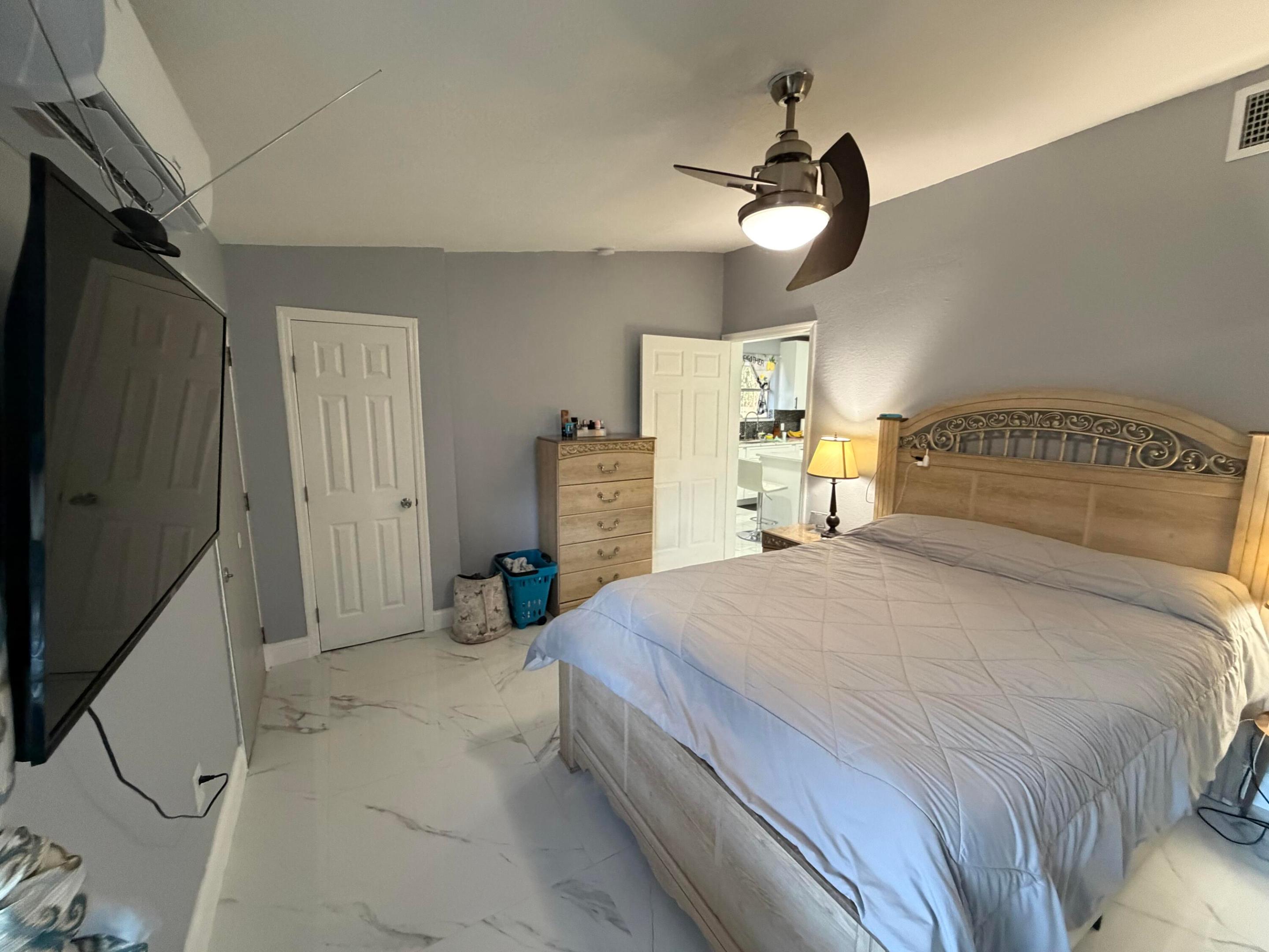 1606 S 45 Street Property Photo 29
