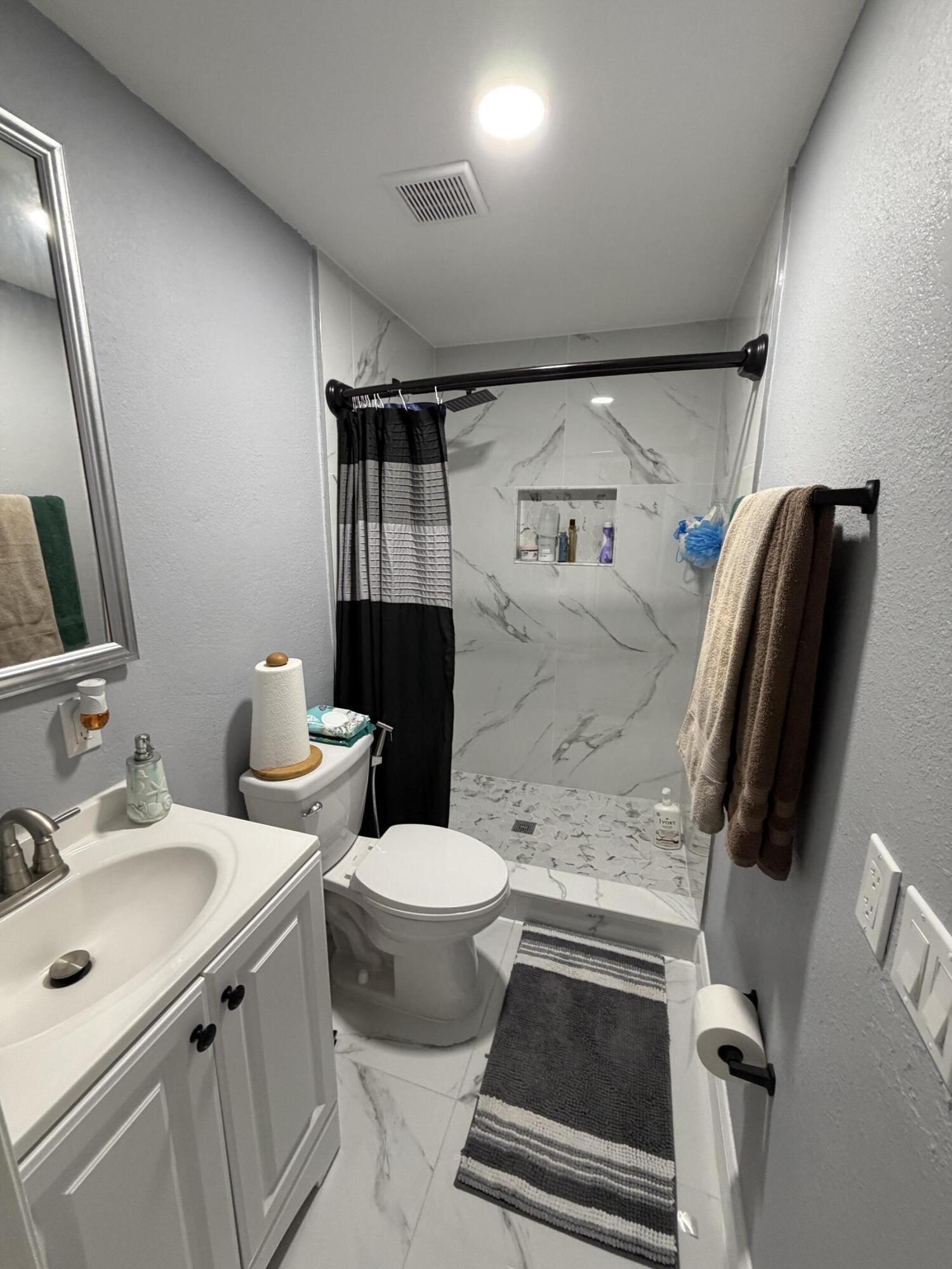 1606 S 45 Street Property Photo 32
