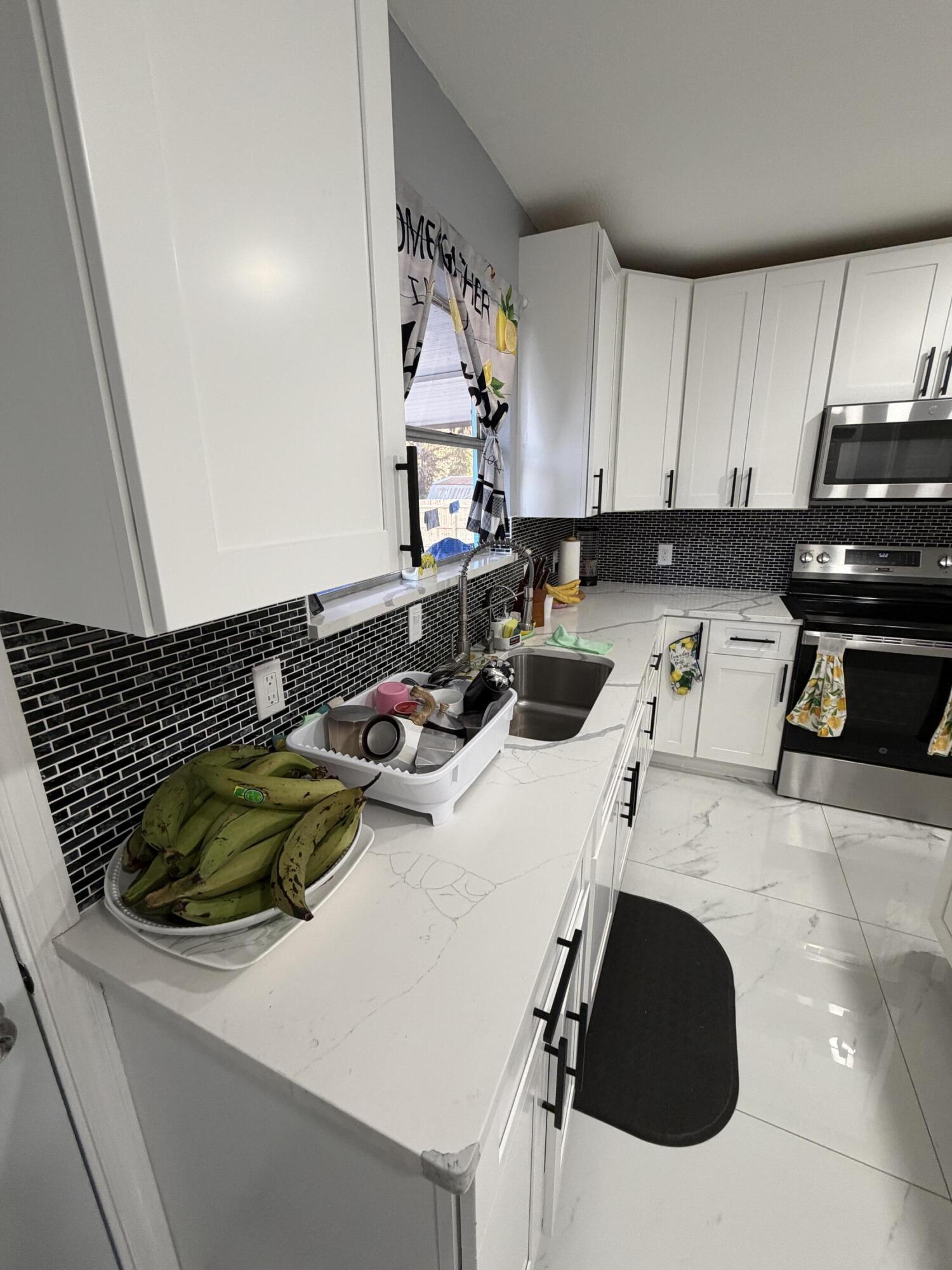 1606 S 45 Street Property Photo 35