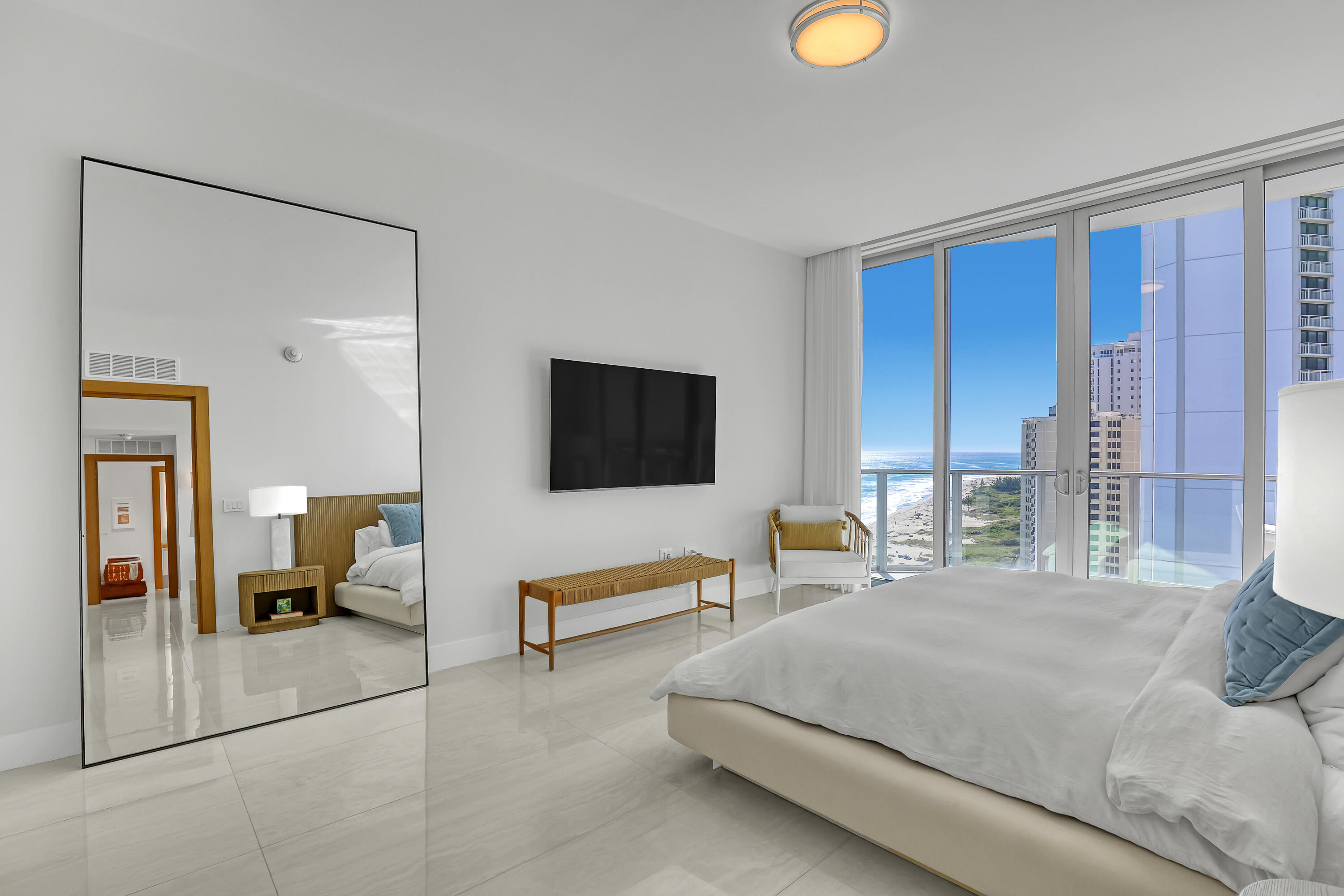 3100 N Ocean Dr 1805 Property Photo 10