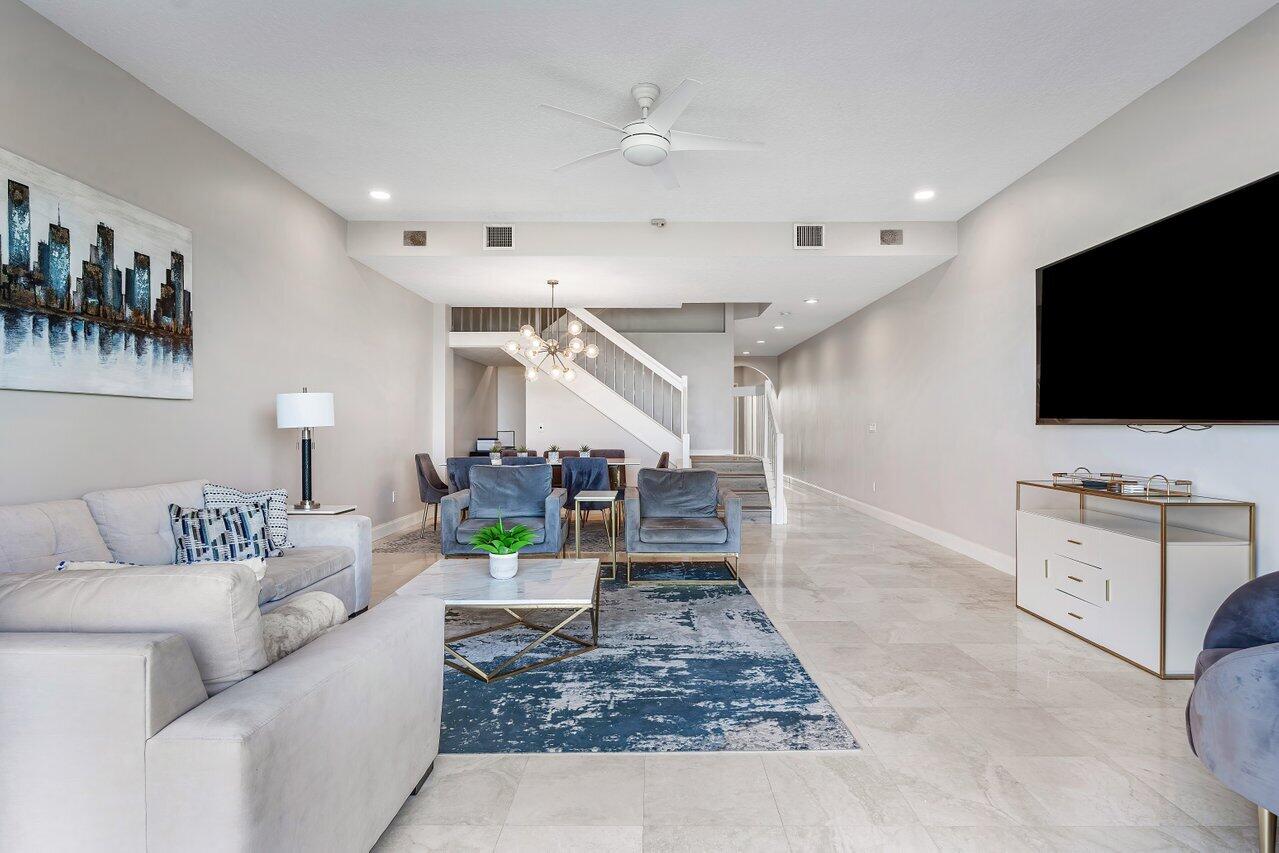 4517 S Ocean Boulevard Property Photo 12