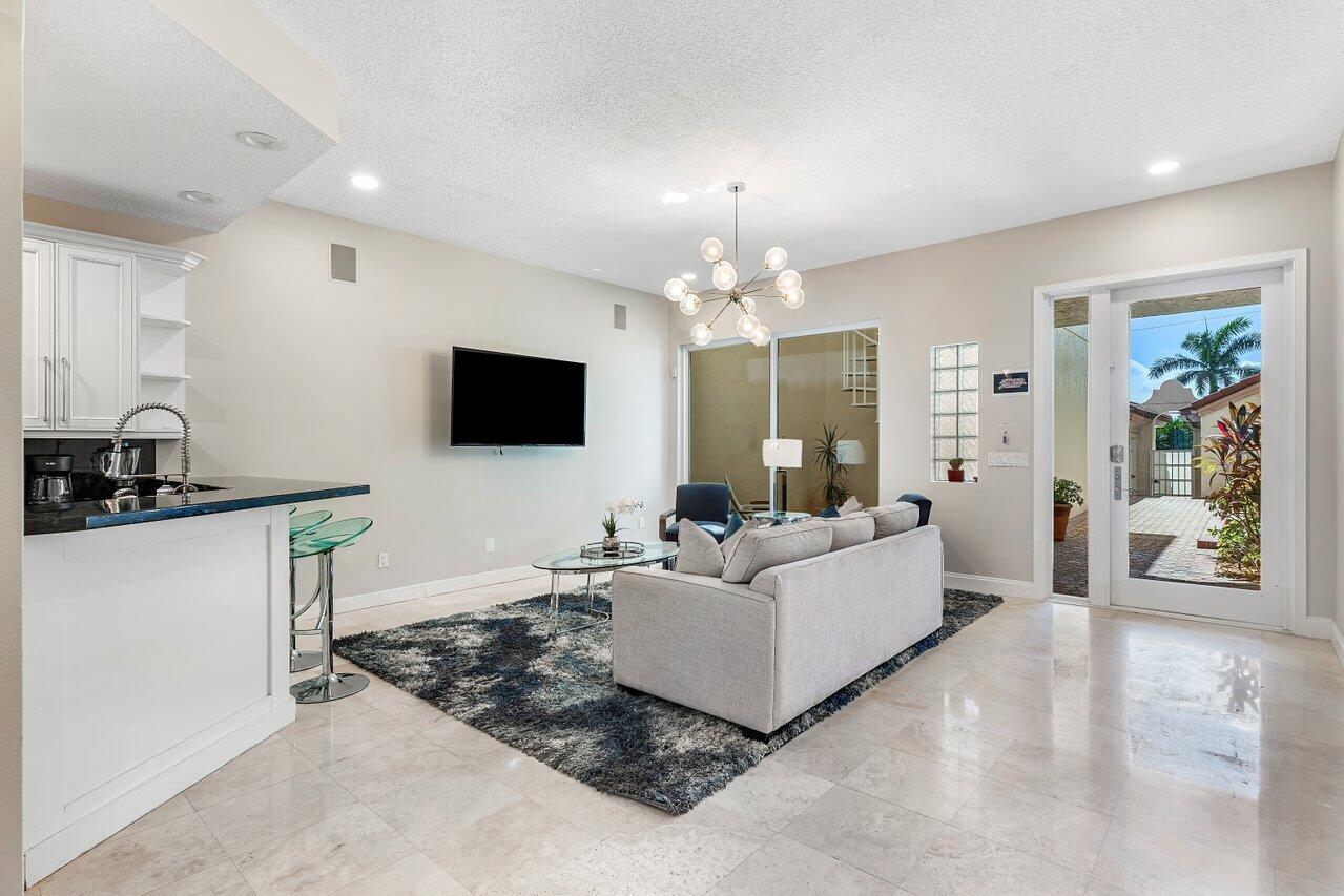4517 S Ocean Boulevard Property Photo 15