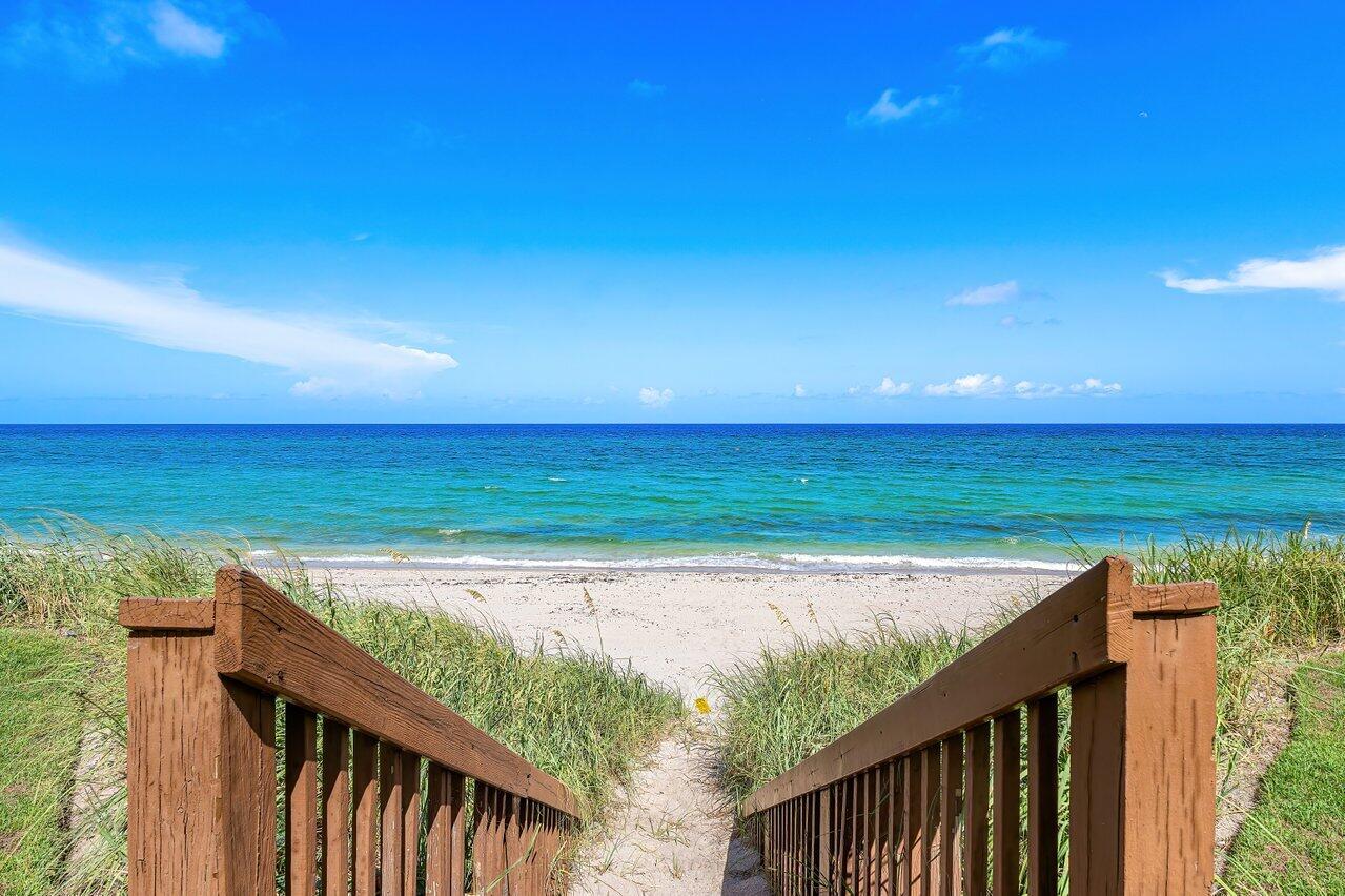 4517 S Ocean Boulevard Property Photo 40