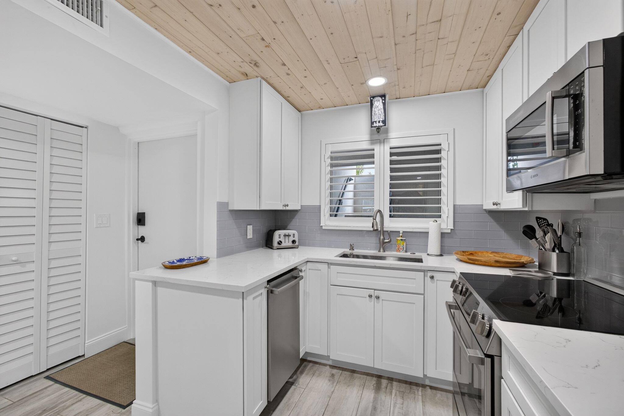 420 Celestial Way 202 Property Photo 21