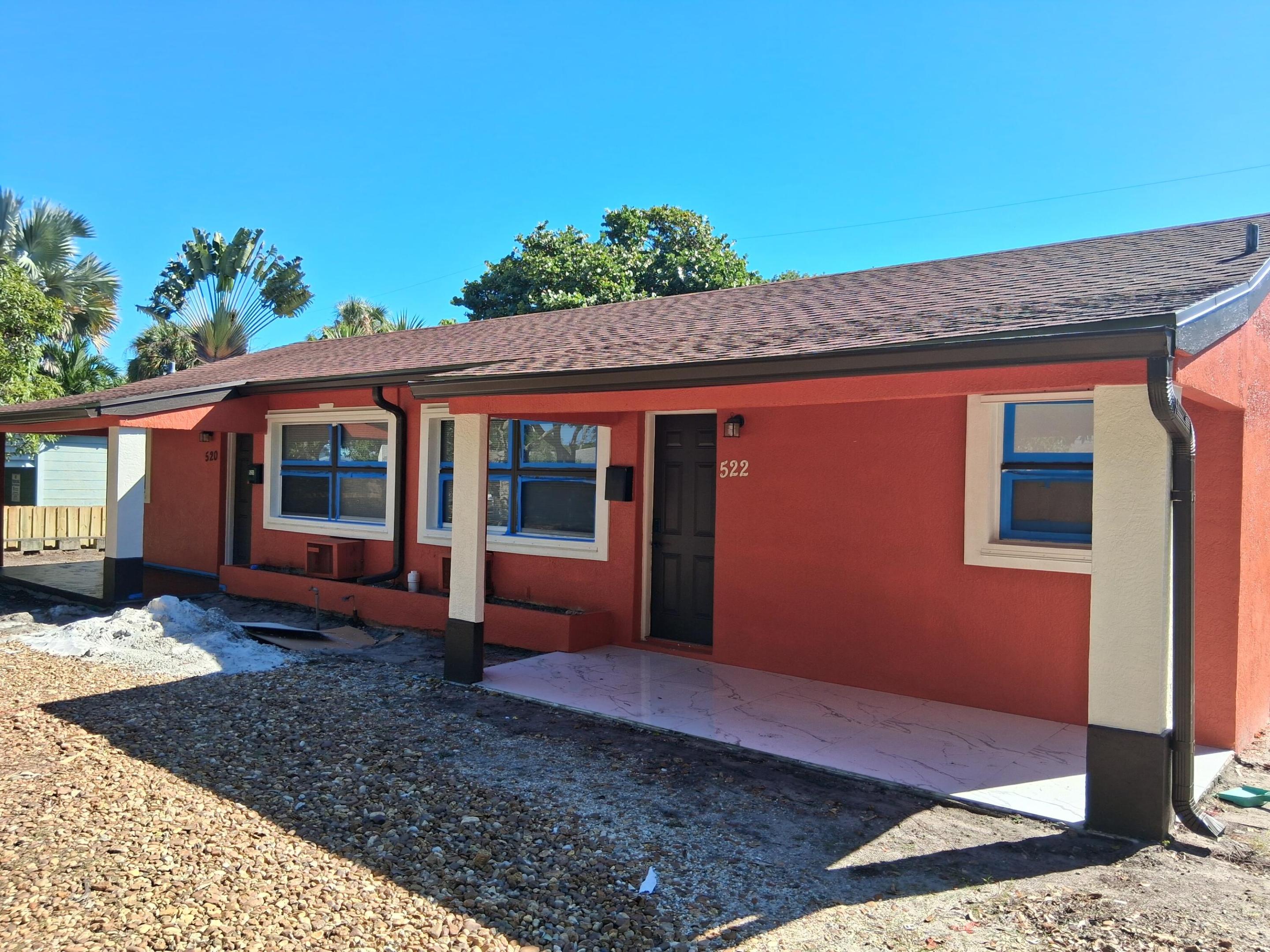 520 52nd Street Property Photo 2