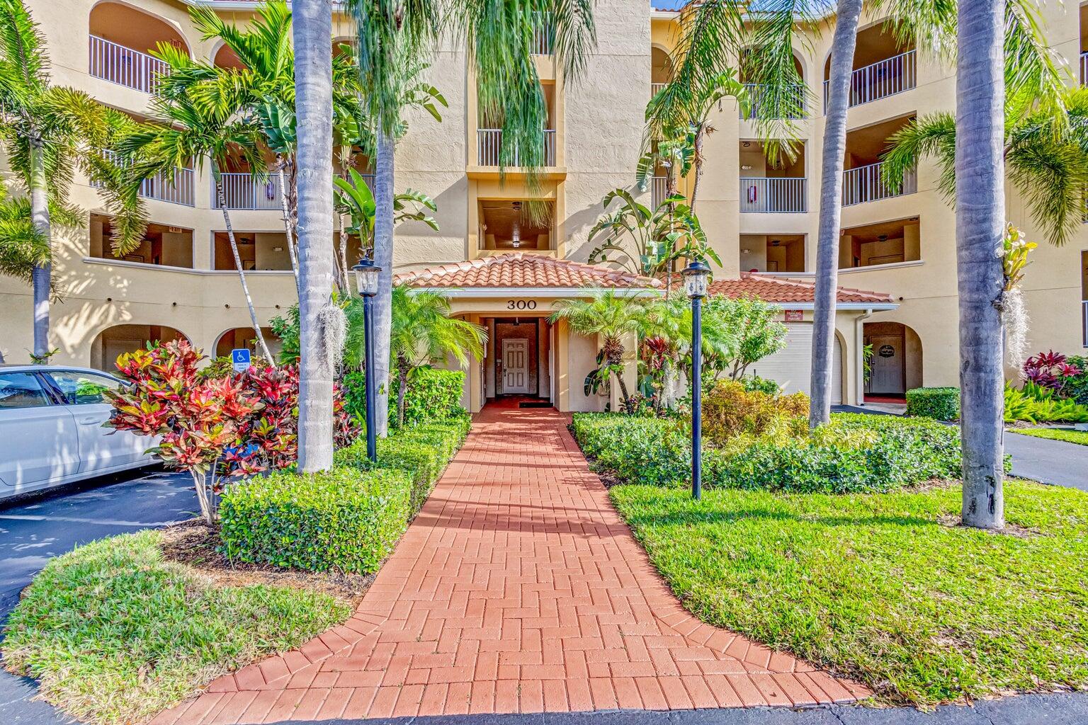 300 Uno Lago Drive 305 Property Photo 2