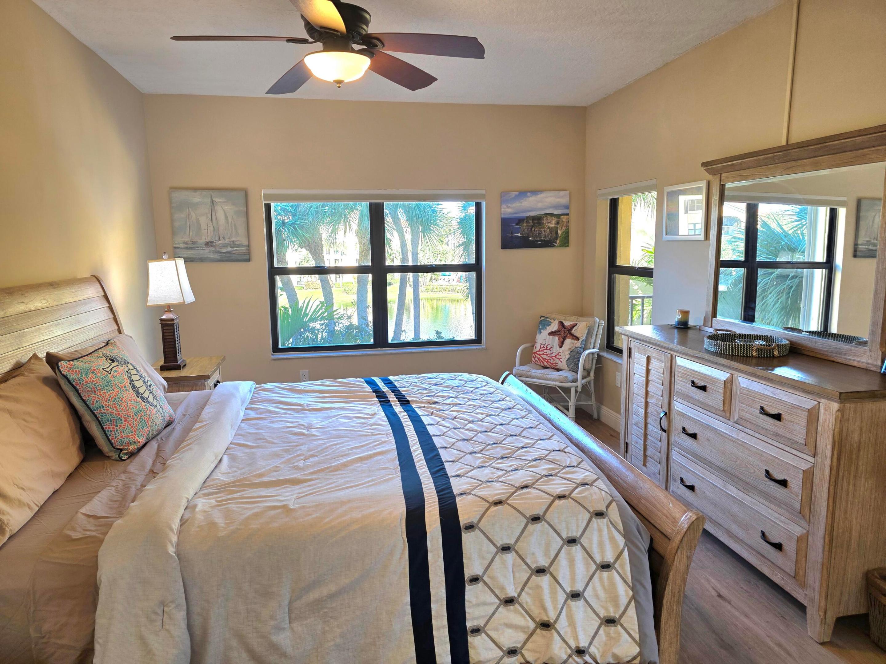 300 Uno Lago Drive 305 Property Photo 15