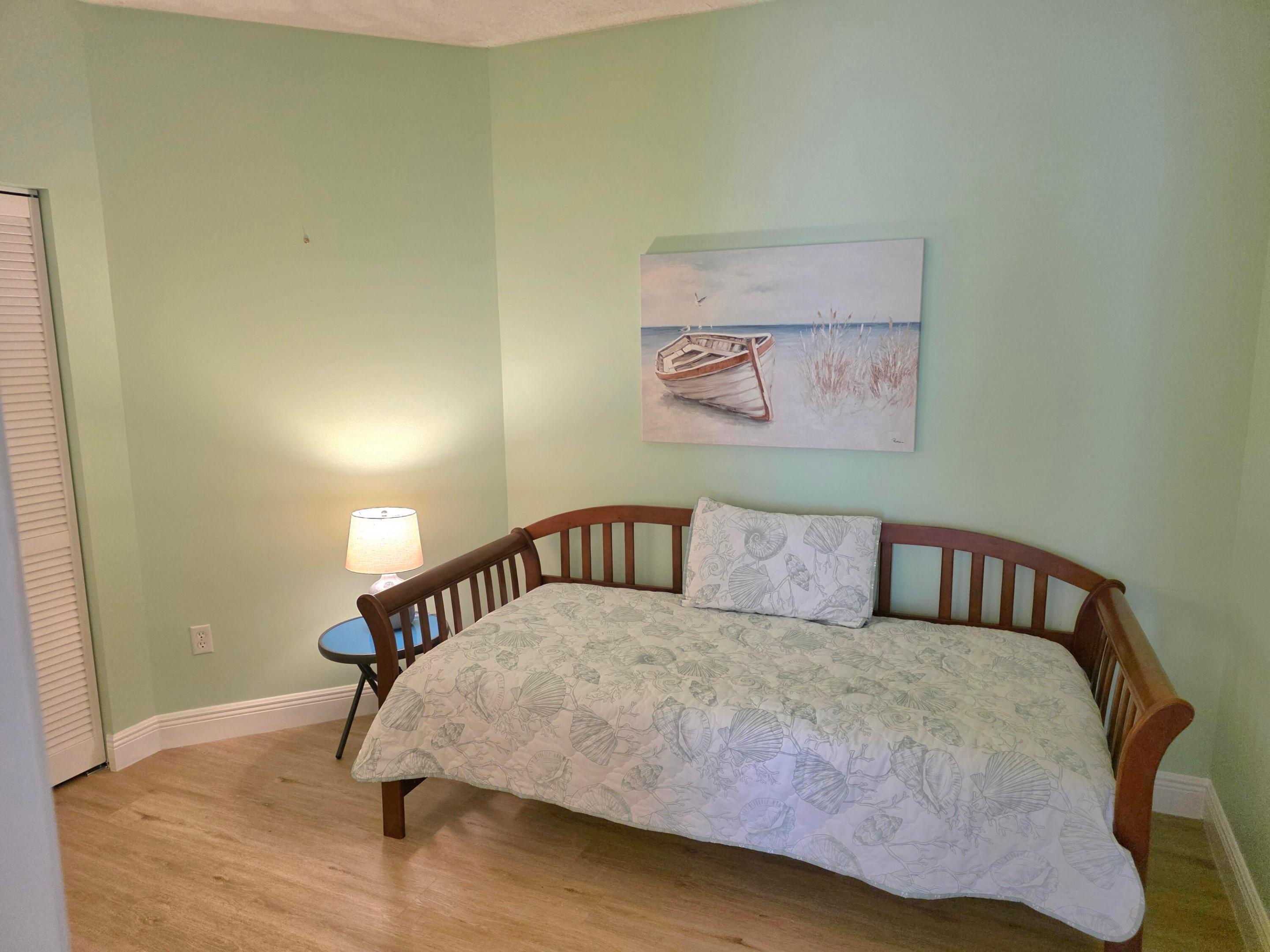 300 Uno Lago Drive 305 Property Photo 24
