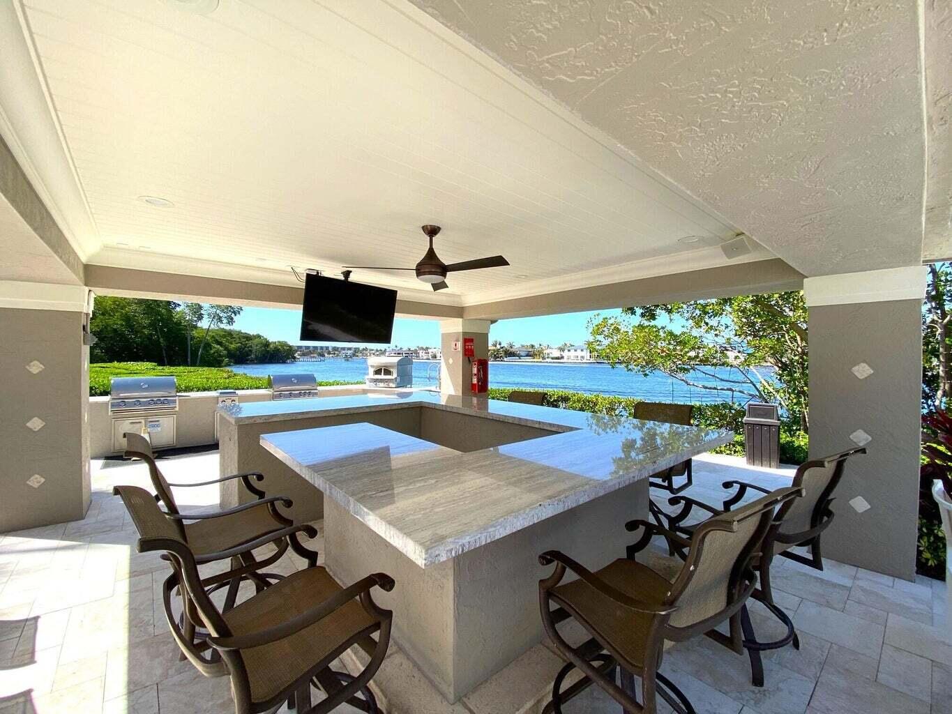 3606 S Ocean Boulevard 402 Property Photo 10