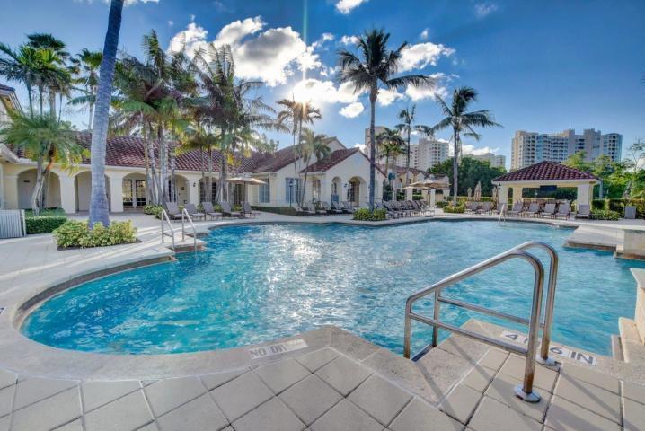 3606 S Ocean Boulevard 402 Property Photo 11