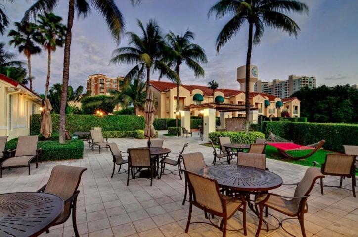 3606 S Ocean Boulevard 402 Property Photo 12