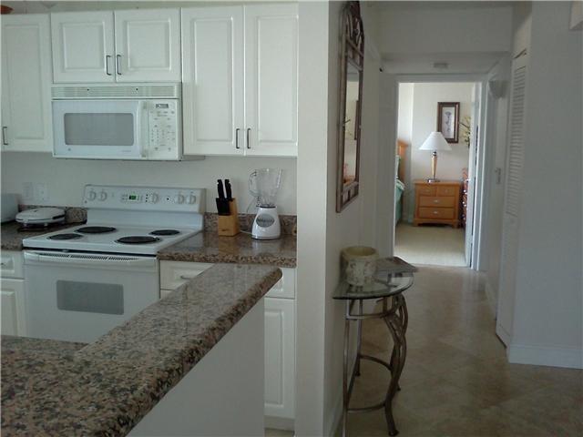 3606 S Ocean Boulevard 402 Property Photo 22
