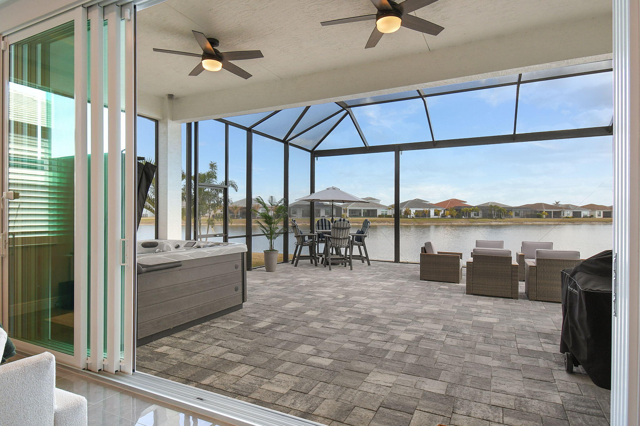 8515 Sw Cantante Way Property Photo 37