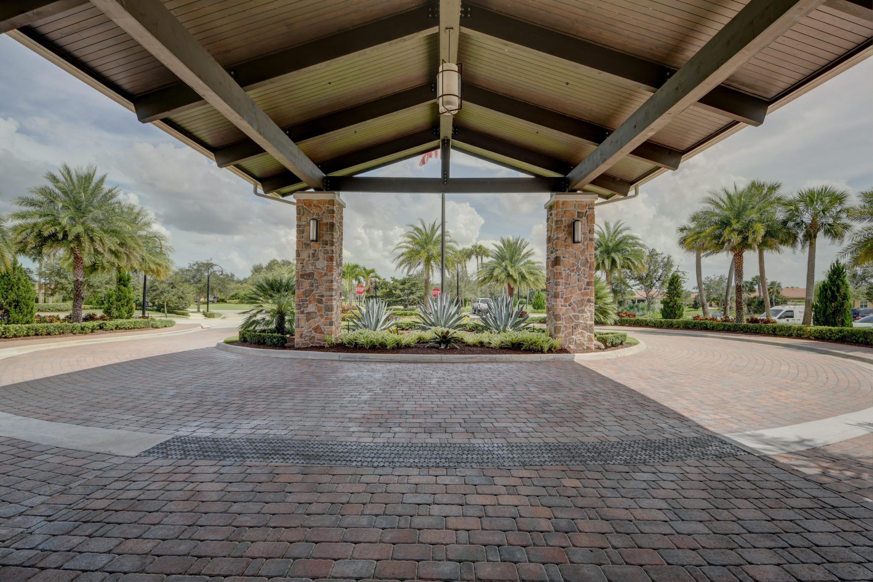 8515 Sw Cantante Way Property Photo 93