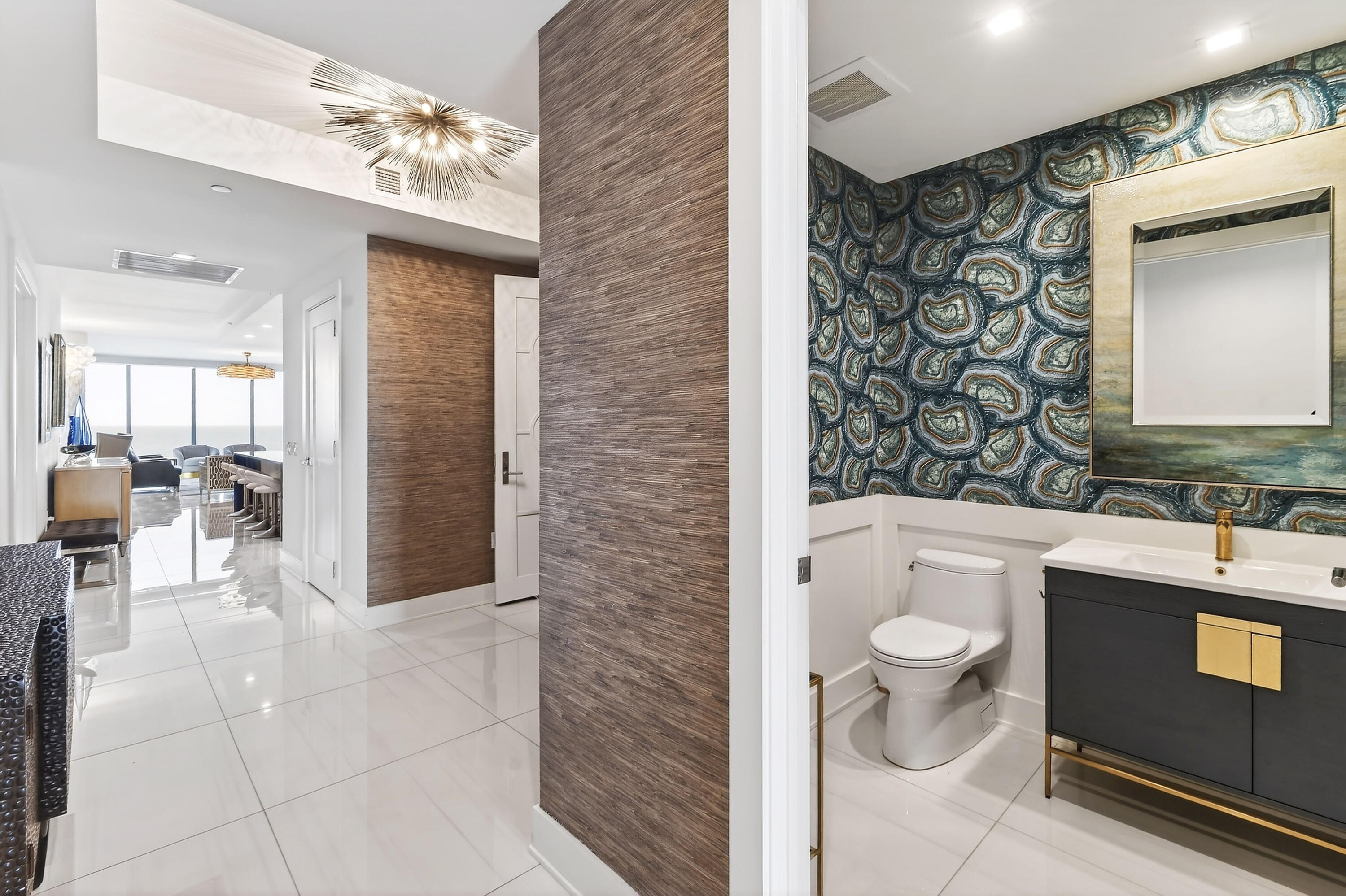 5000 N Ocean Drive 1001 Property Photo 25