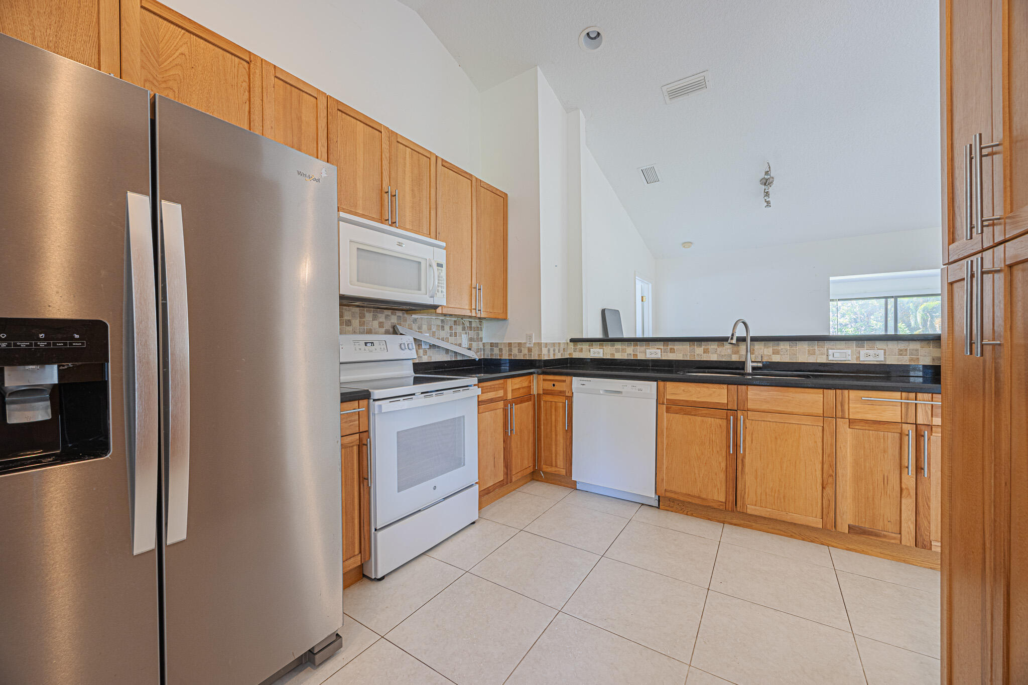 9453 Burlington Place Property Photo 15